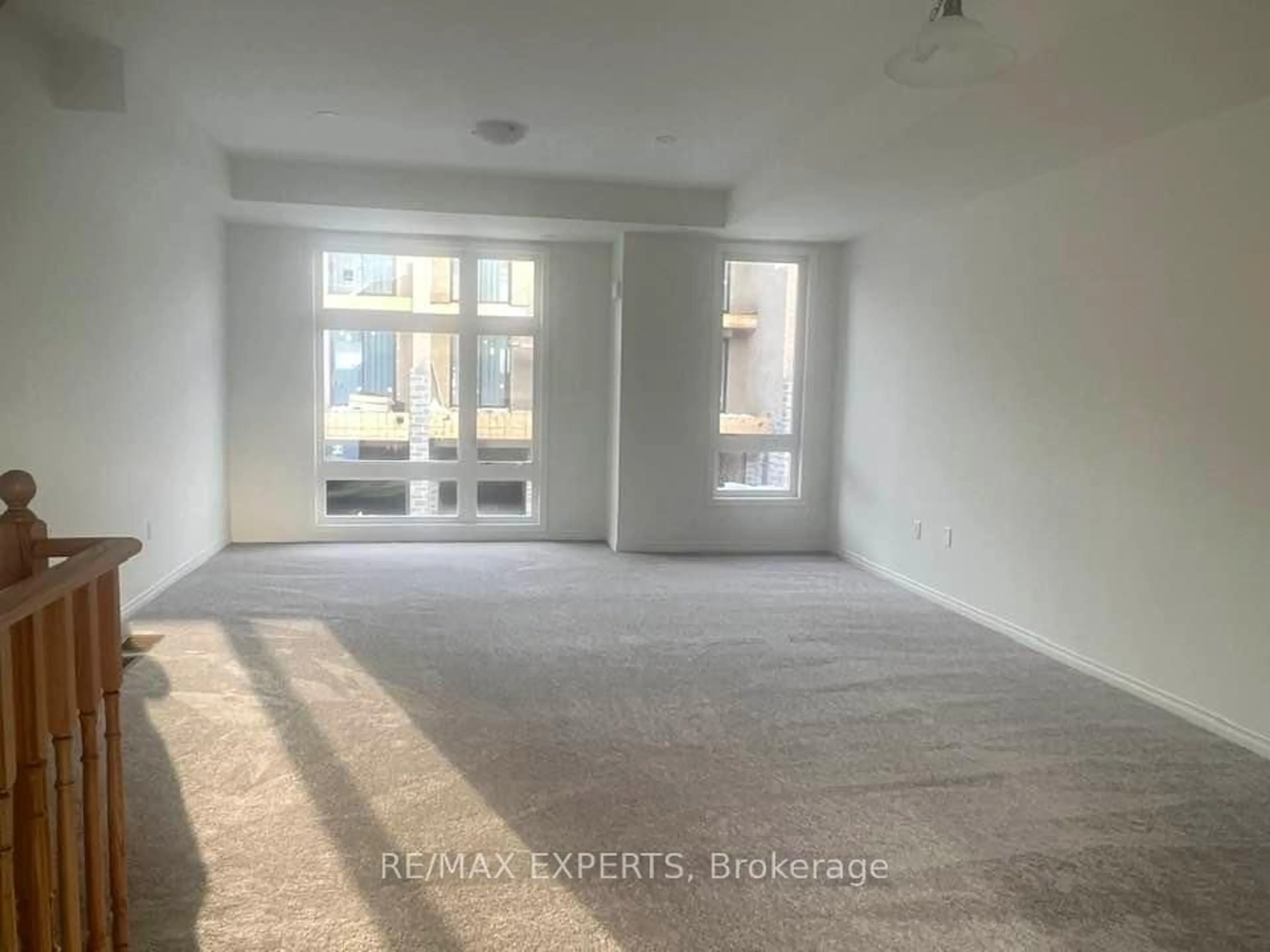 A pic of a room for 1410 Coral Springs Path, Oshawa Ontario L1K 3G1