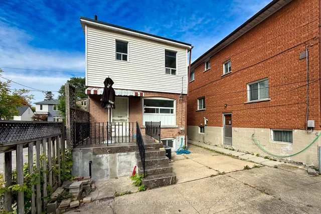 43 Torrens Ave, Toronto 3