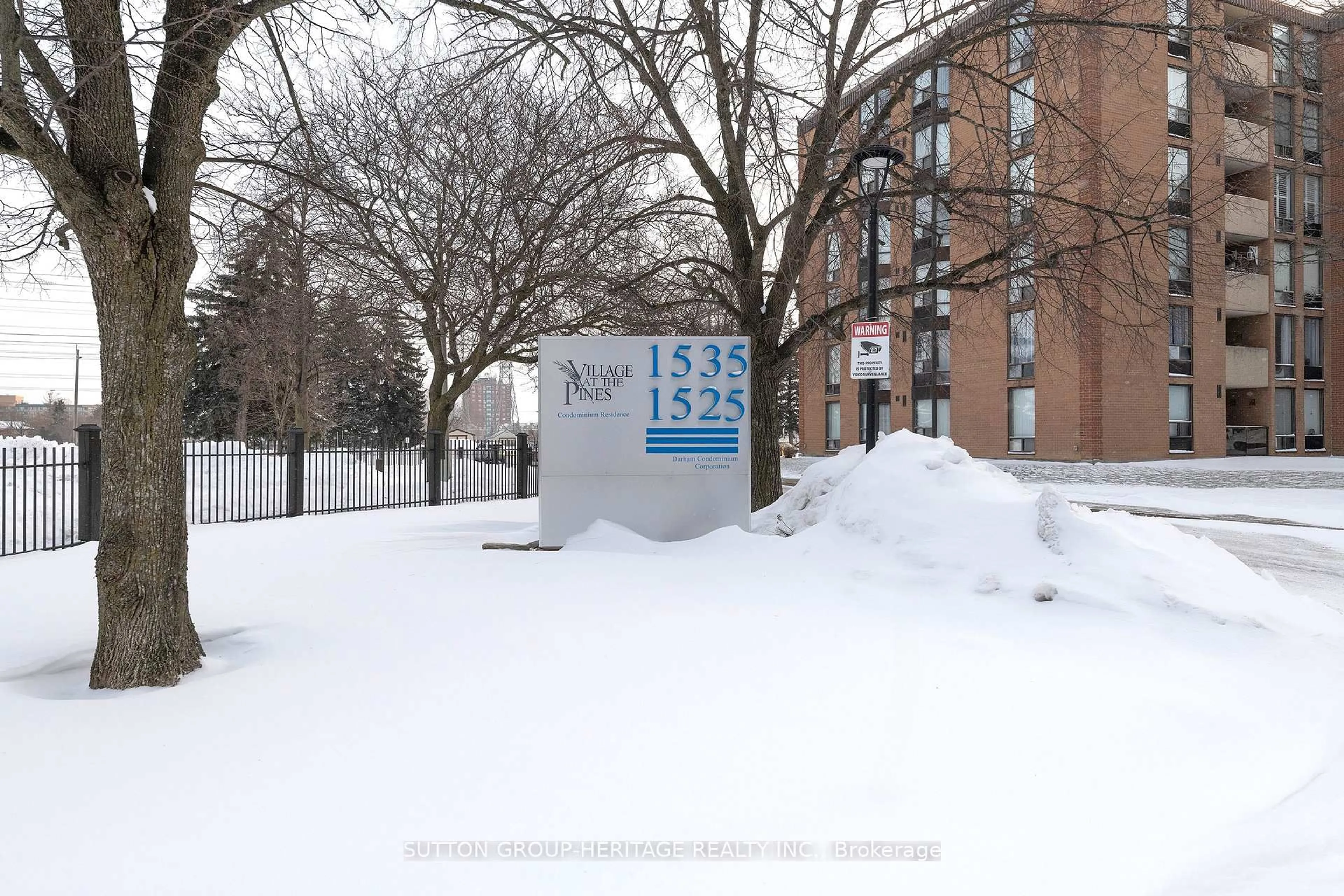 Unknown for 1525 Diefenbaker Crt #210, Pickering Ontario L1V 3W1