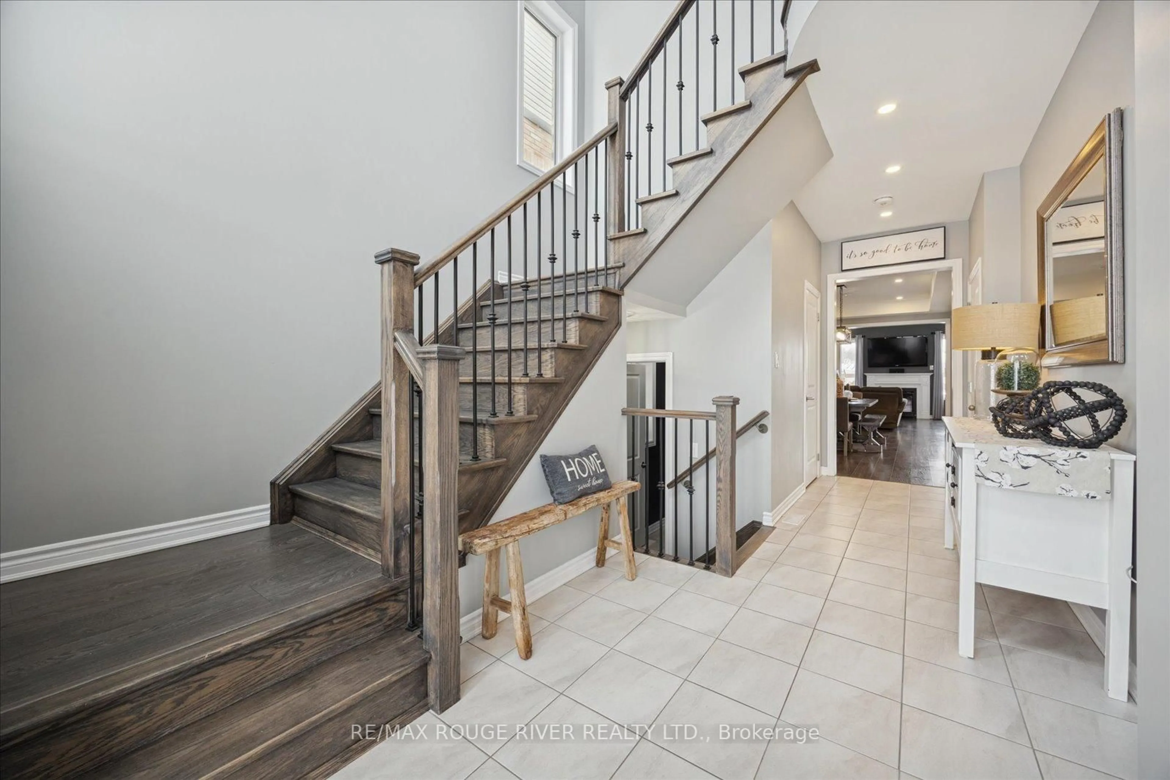 Unknown for 42 Doctor Archer Dr, Scugog Ontario L9L 0A9