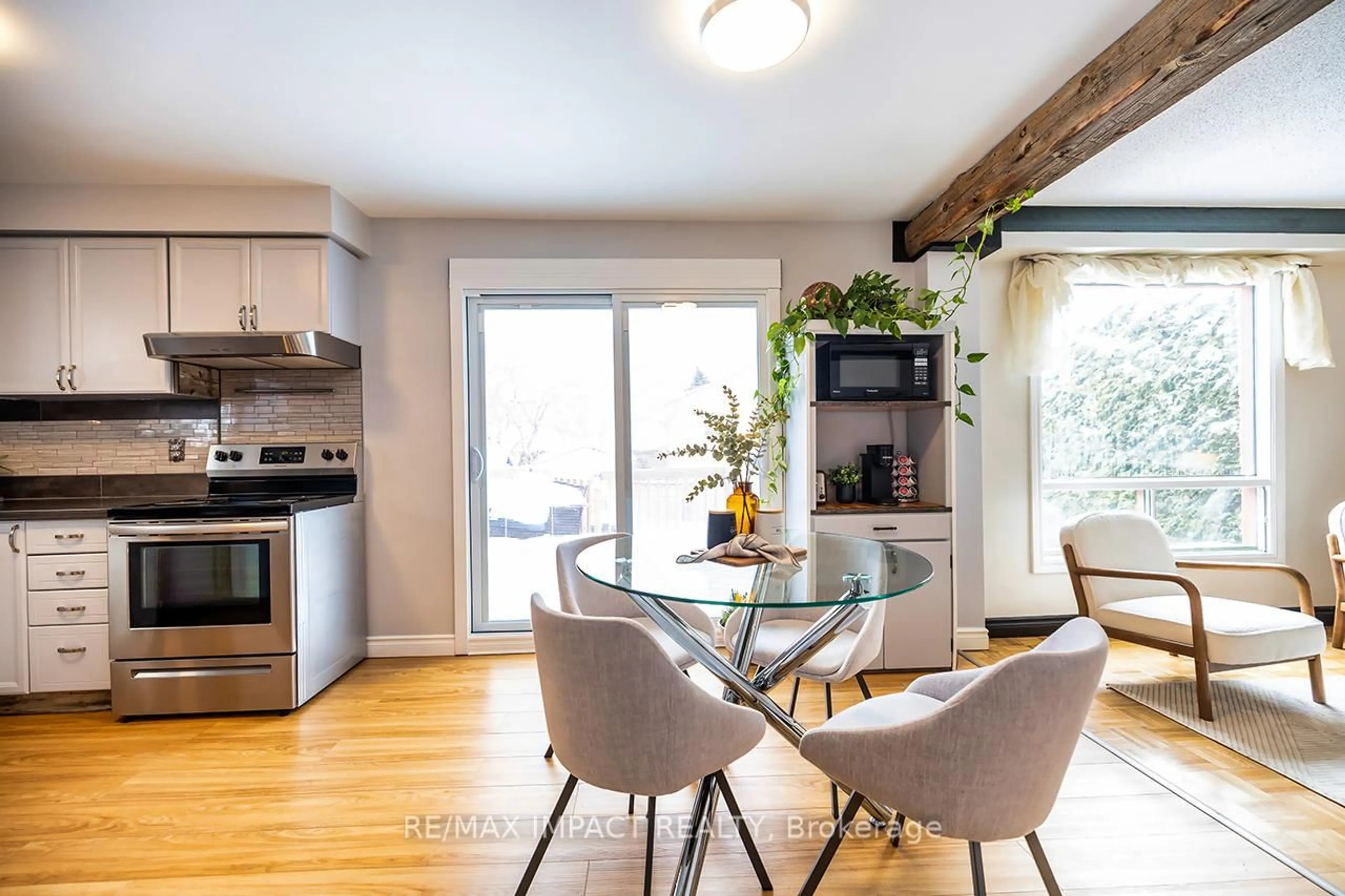 Unknown for 25 Soper Creek Dr, Clarington Ontario L1C 4G3