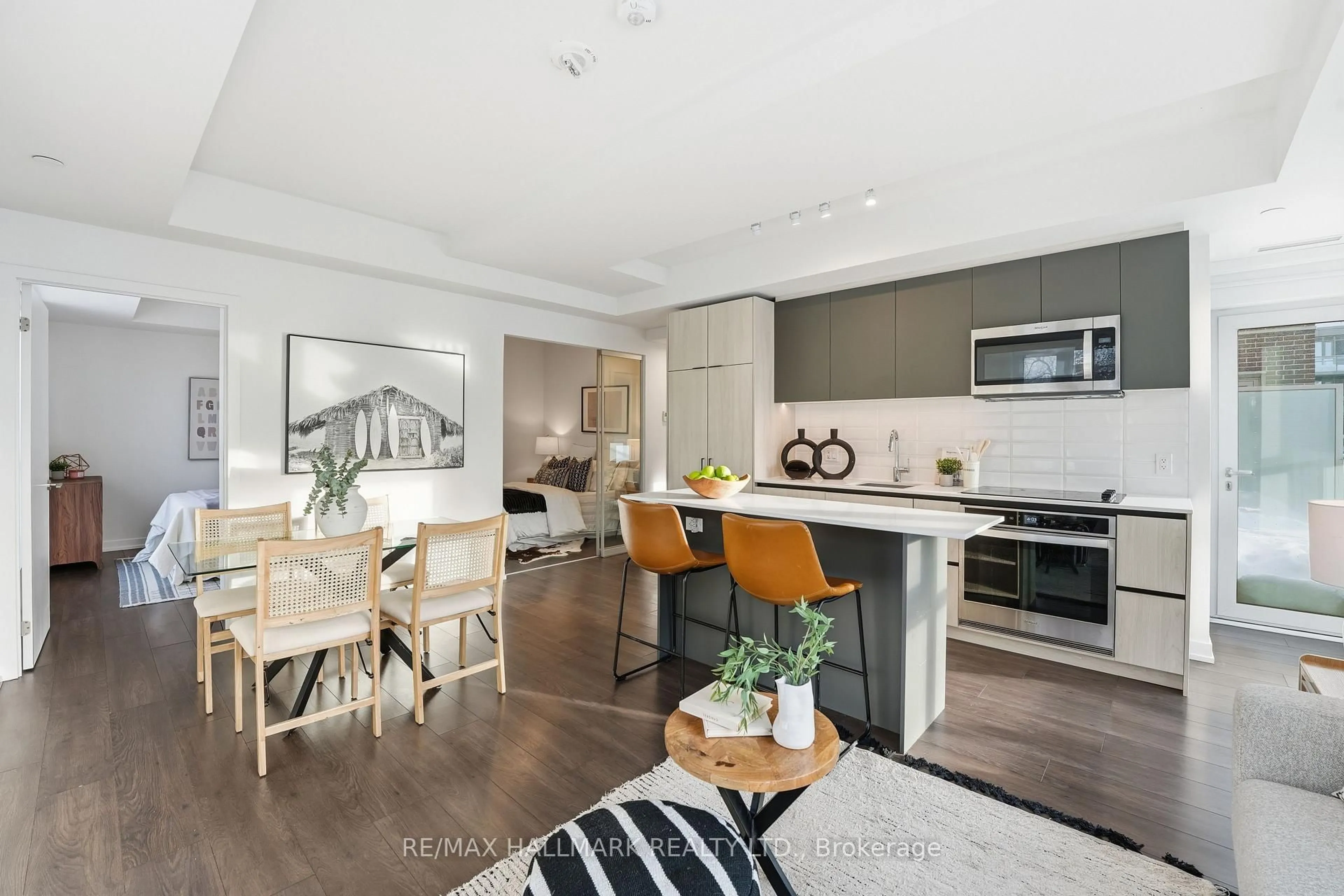 Open concept kitchen, unknown for 150 Logan Ave #327, Toronto Ontario M4M 0E4