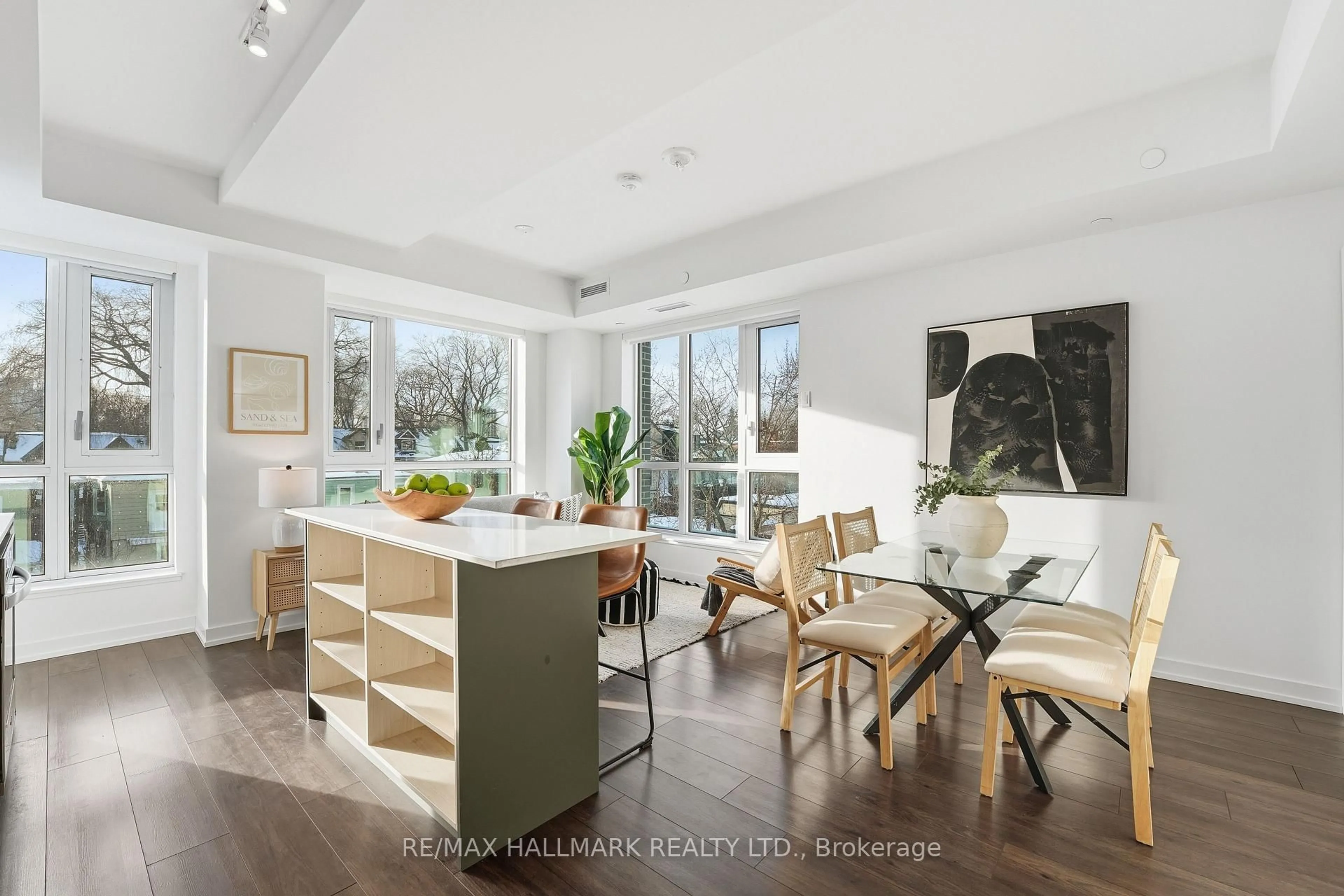 Open concept kitchen, unknown for 150 Logan Ave #327, Toronto Ontario M4M 0E4