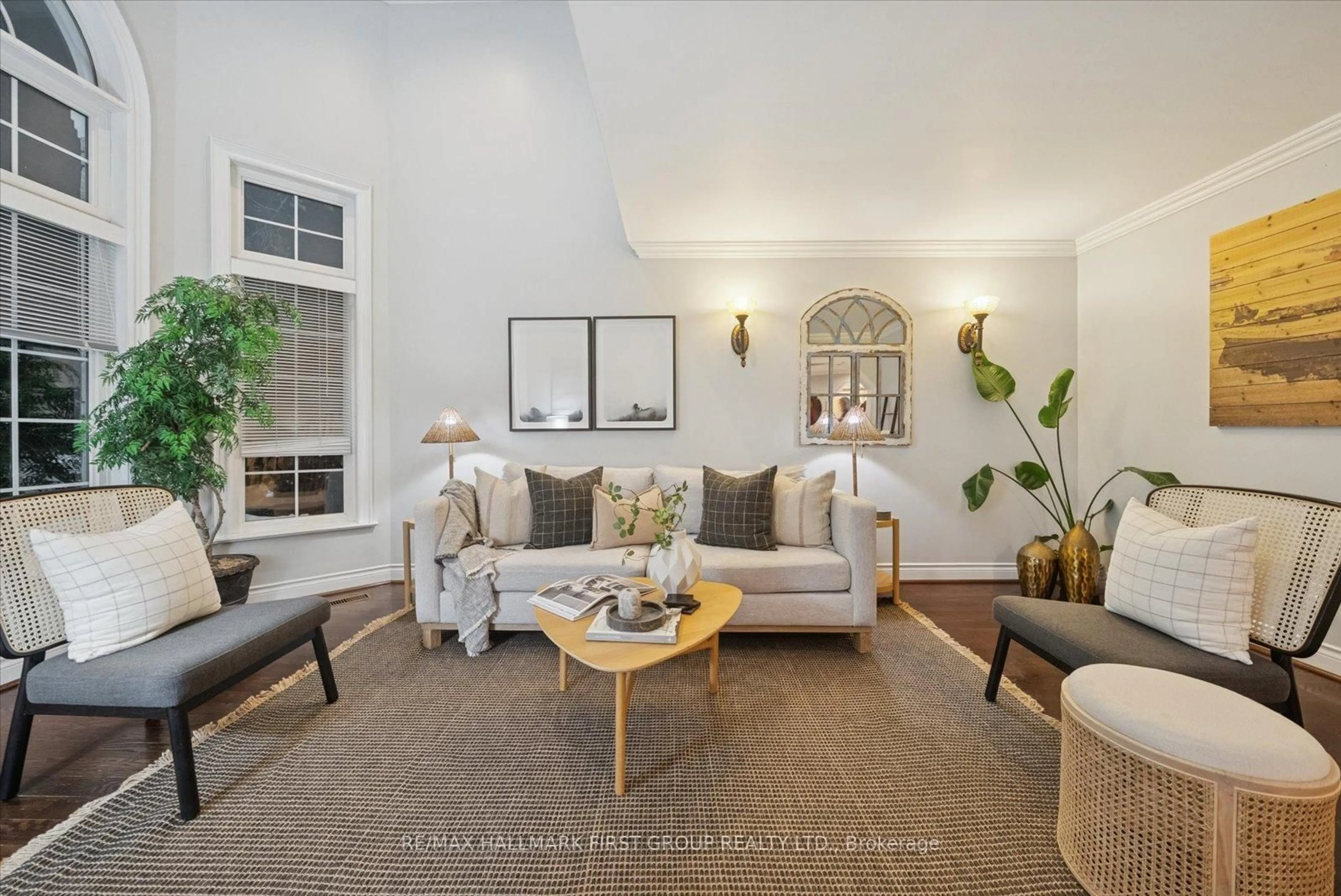 Living room with furniture, unknown for 1779 WOODVIEW Ave, Pickering Ontario L1V 1L3