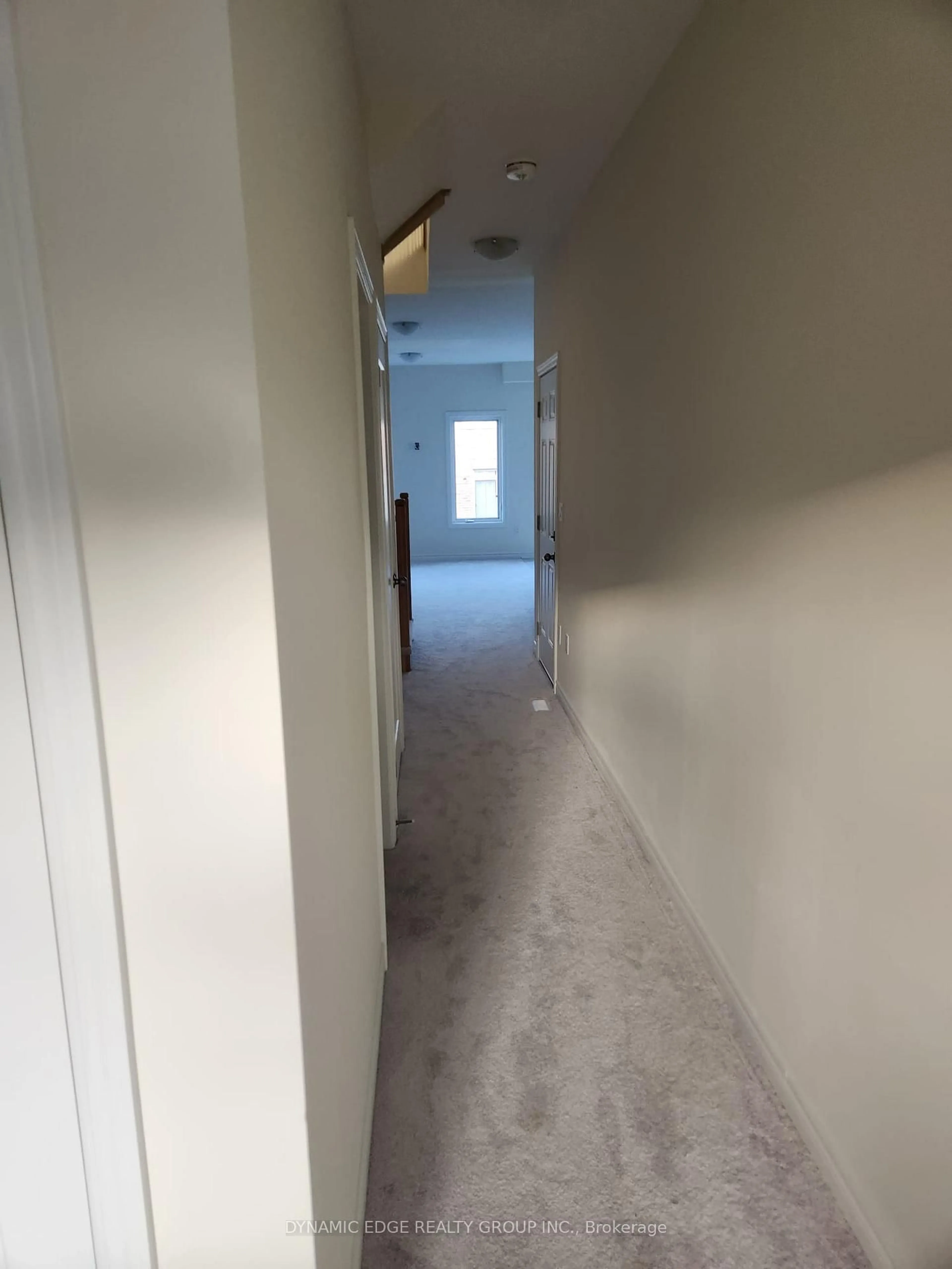 A pic of a room for 93 North Garden Blvd, Scugog Ontario L9L 1B3