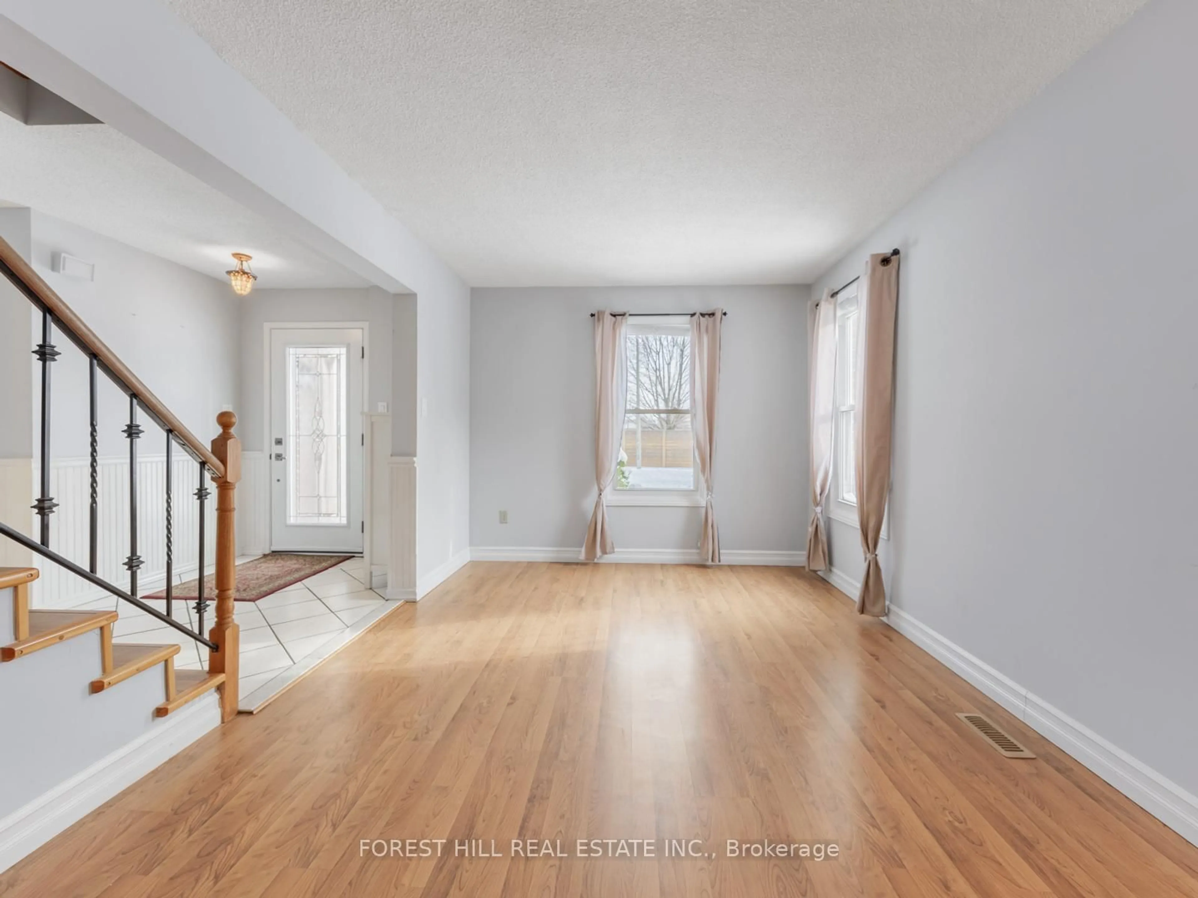 Unknown for 44 Kirkham Dr, Ajax Ontario L1S 5K4