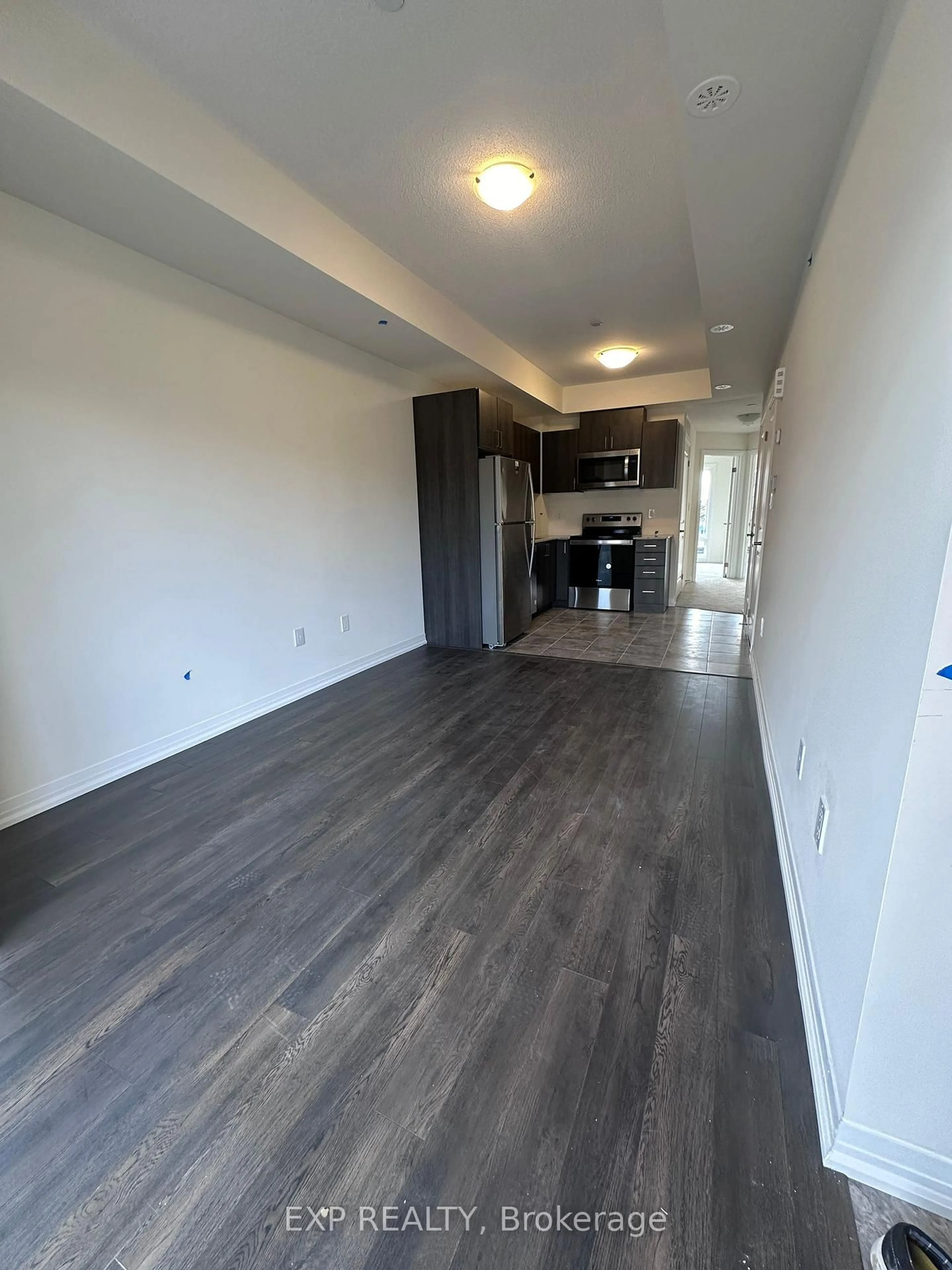 A pic of a room for 30 Liben Way #Unit #6, Toronto Ontario M1B 0E8