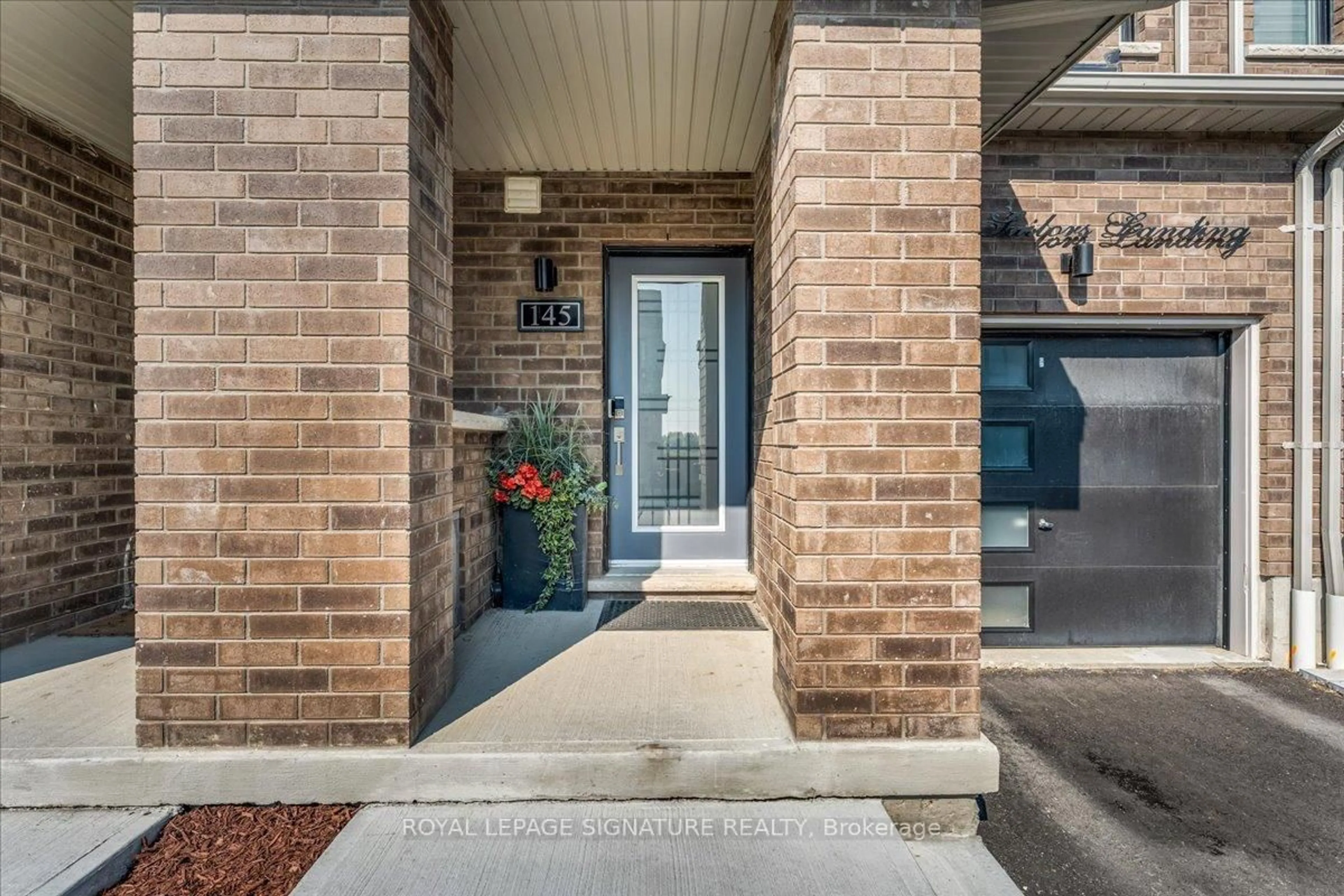 Indoor entryway for 145 Sailors Landing, Clarington Ontario L1C 3K5
