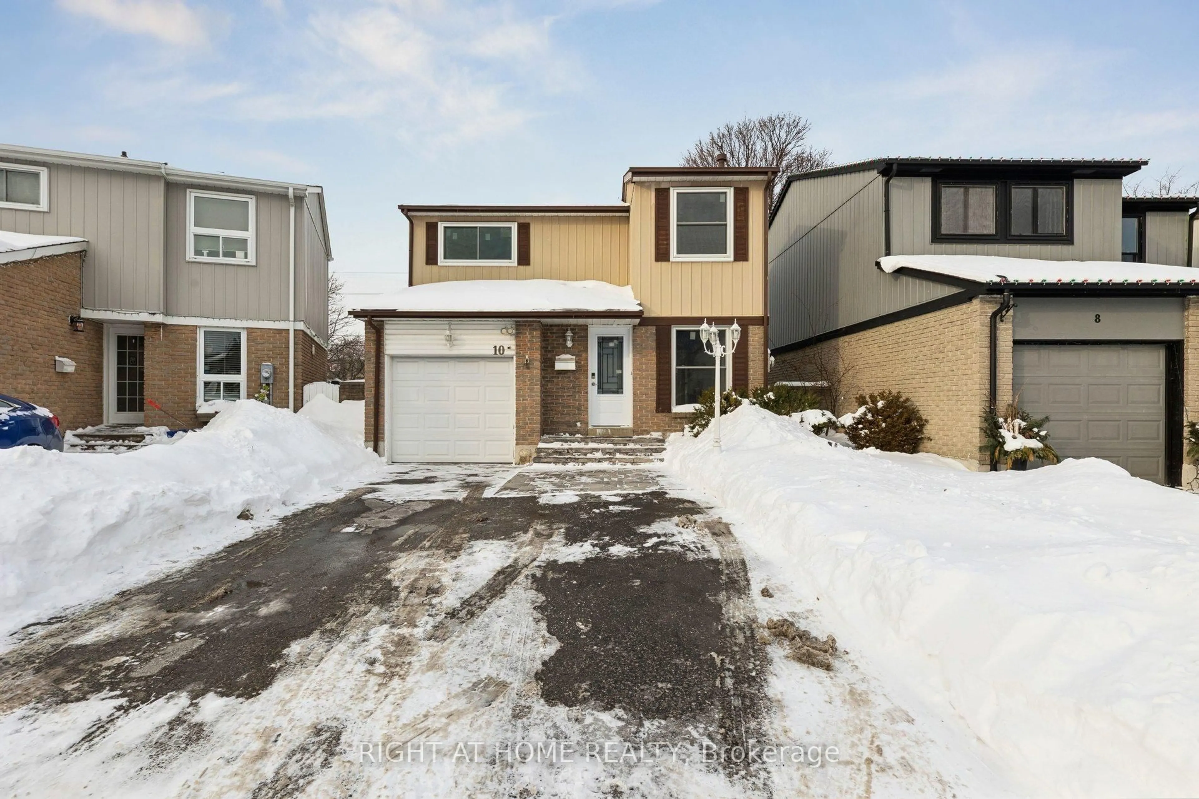 Unknown for 10 Medley Lane, Ajax Ontario L1S 3P6