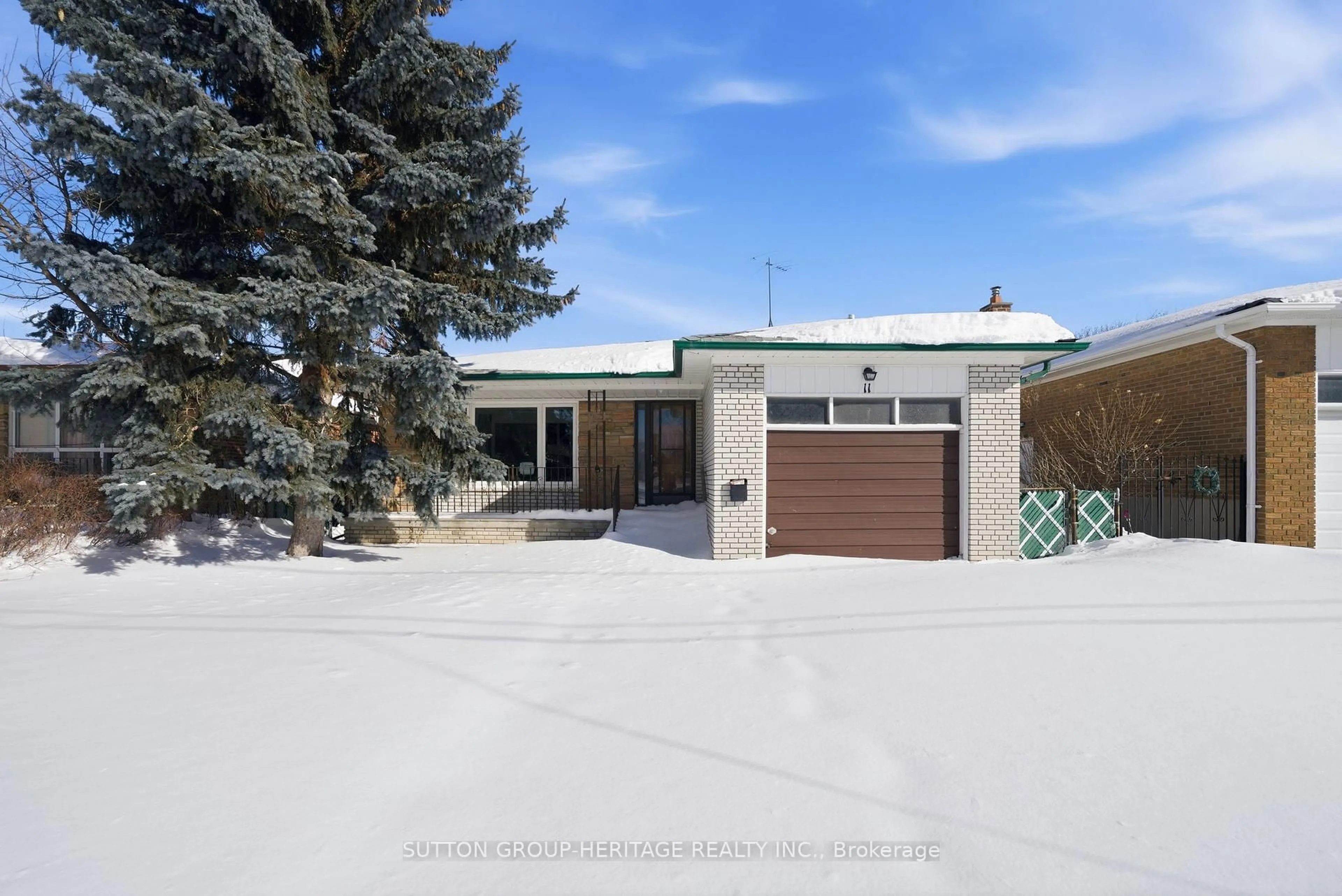 Unknown for 11 Susan St, Toronto Ontario M1G 1N6