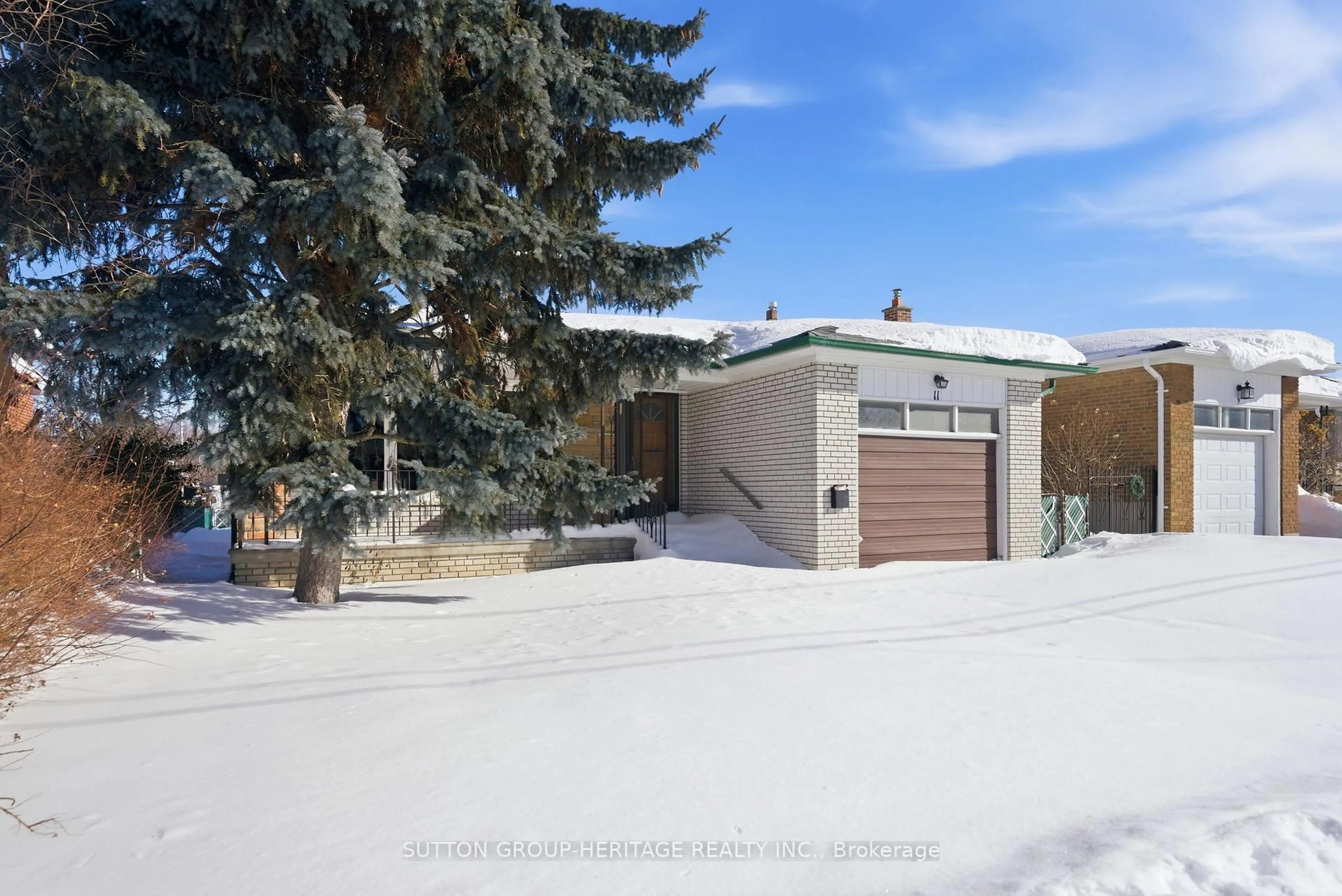 Unknown for 11 Susan St, Toronto Ontario M1G 1N6