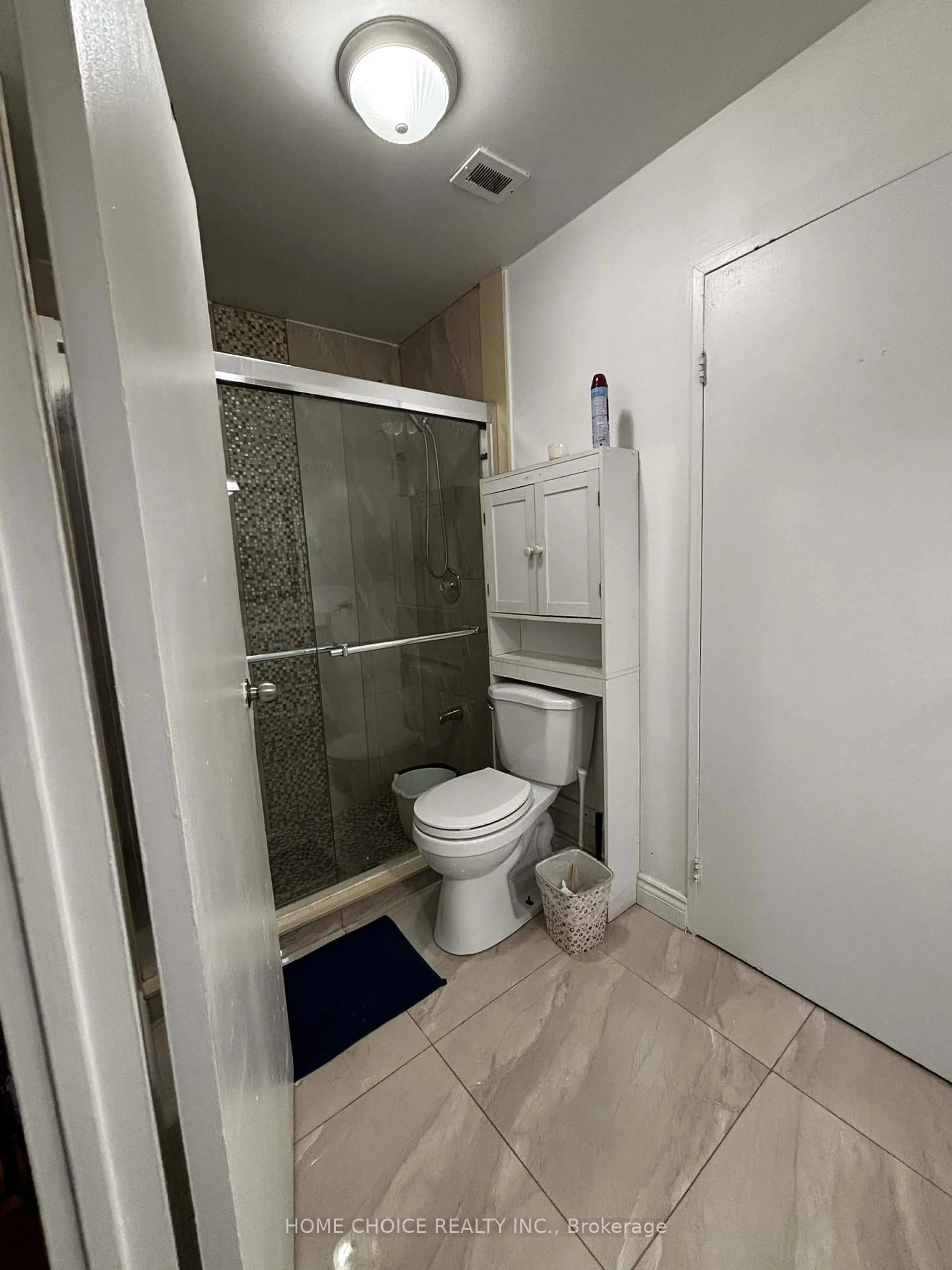 A pic of a room for 100 Mornelle Crt #1023, Toronto Ontario M1E 4X2