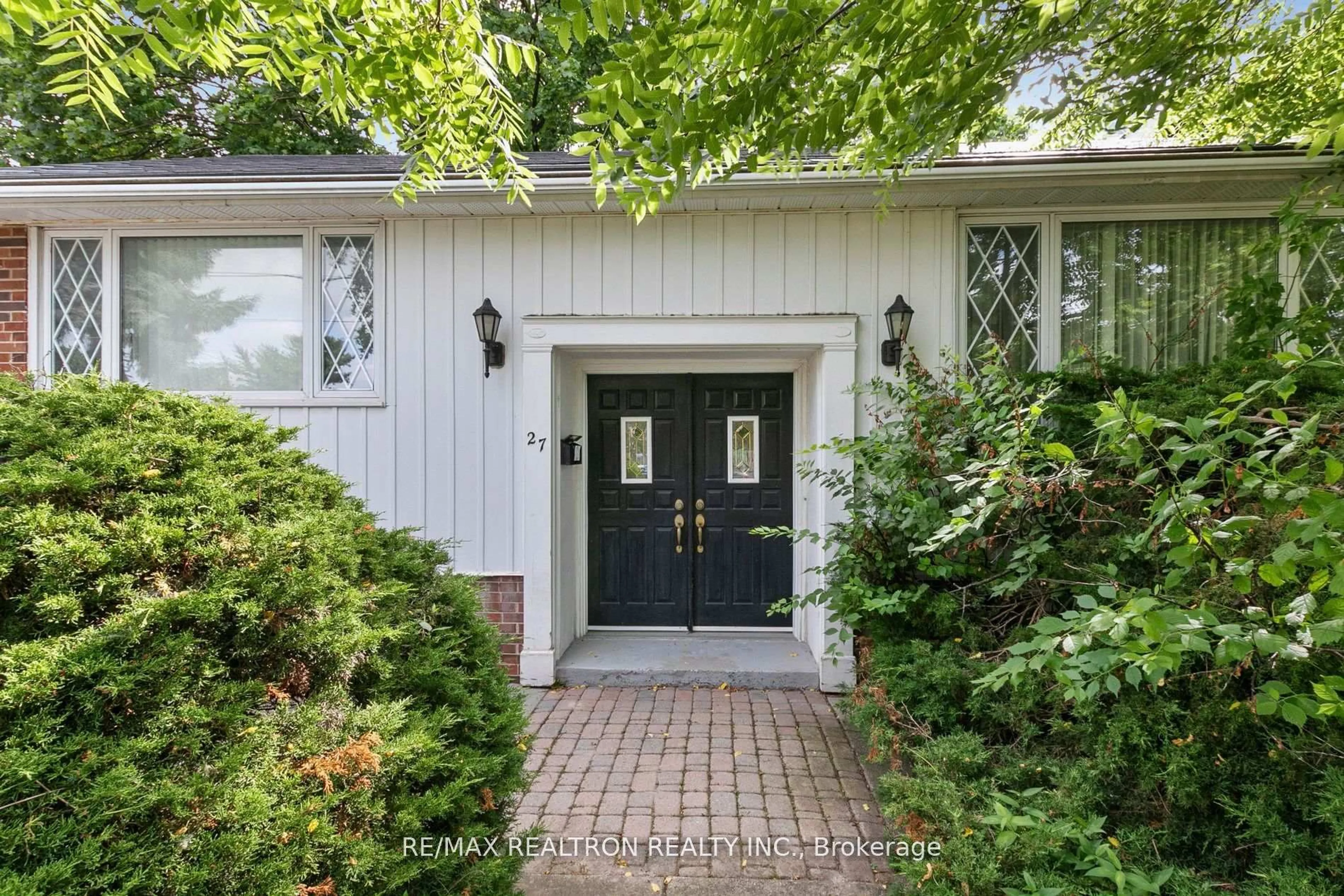 Unknown for 27 Elfreda Blvd, Toronto Ontario M1L 4L5