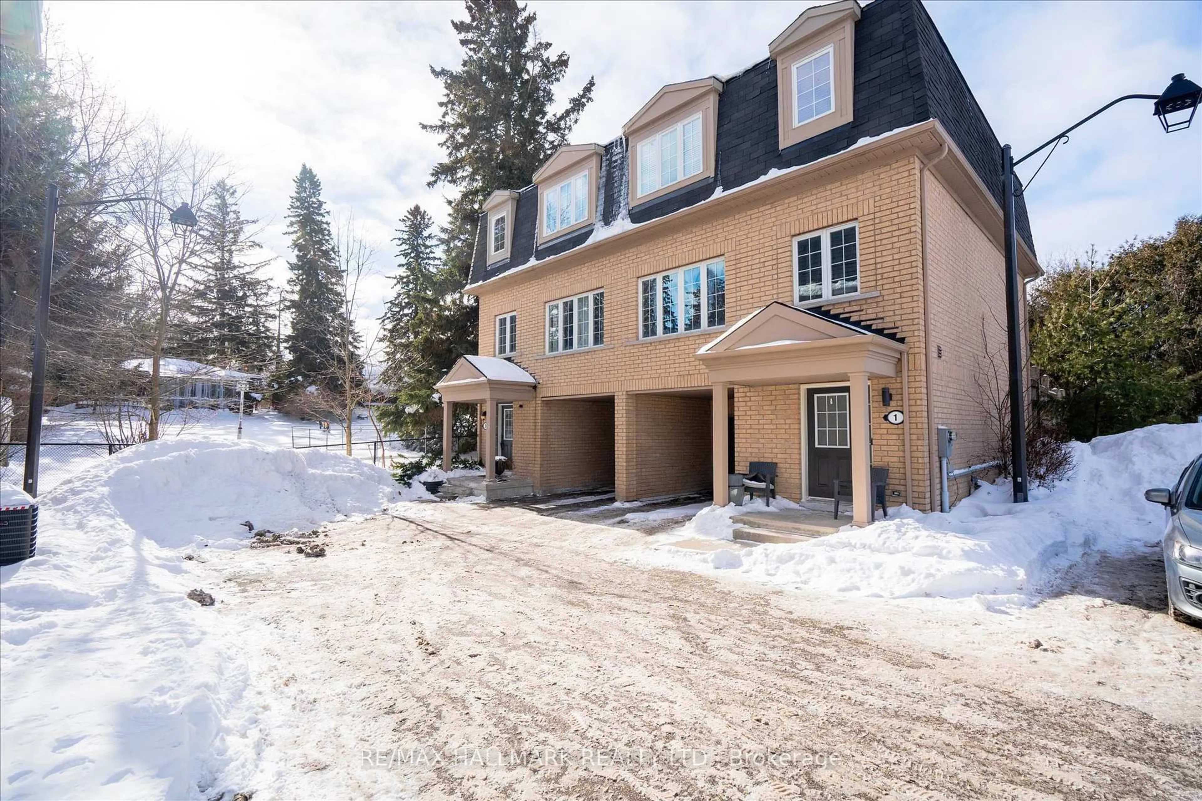 Unknown for 3 Tillinghast Lane, Toronto Ontario M1J 0A8