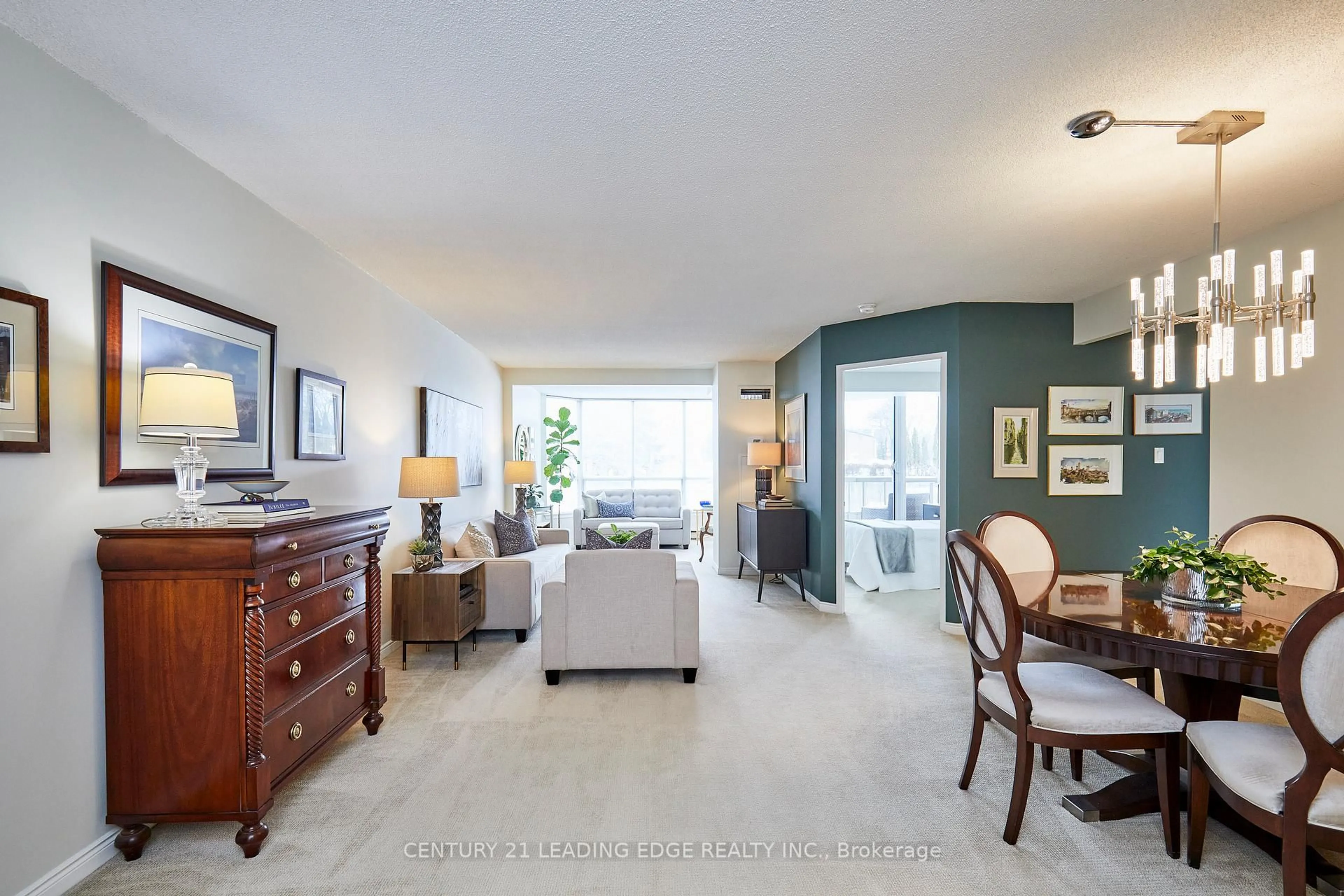 Living room with furniture, unknown for 10 Guildwood Pkwy #226, Toronto Ontario M1E 5B5