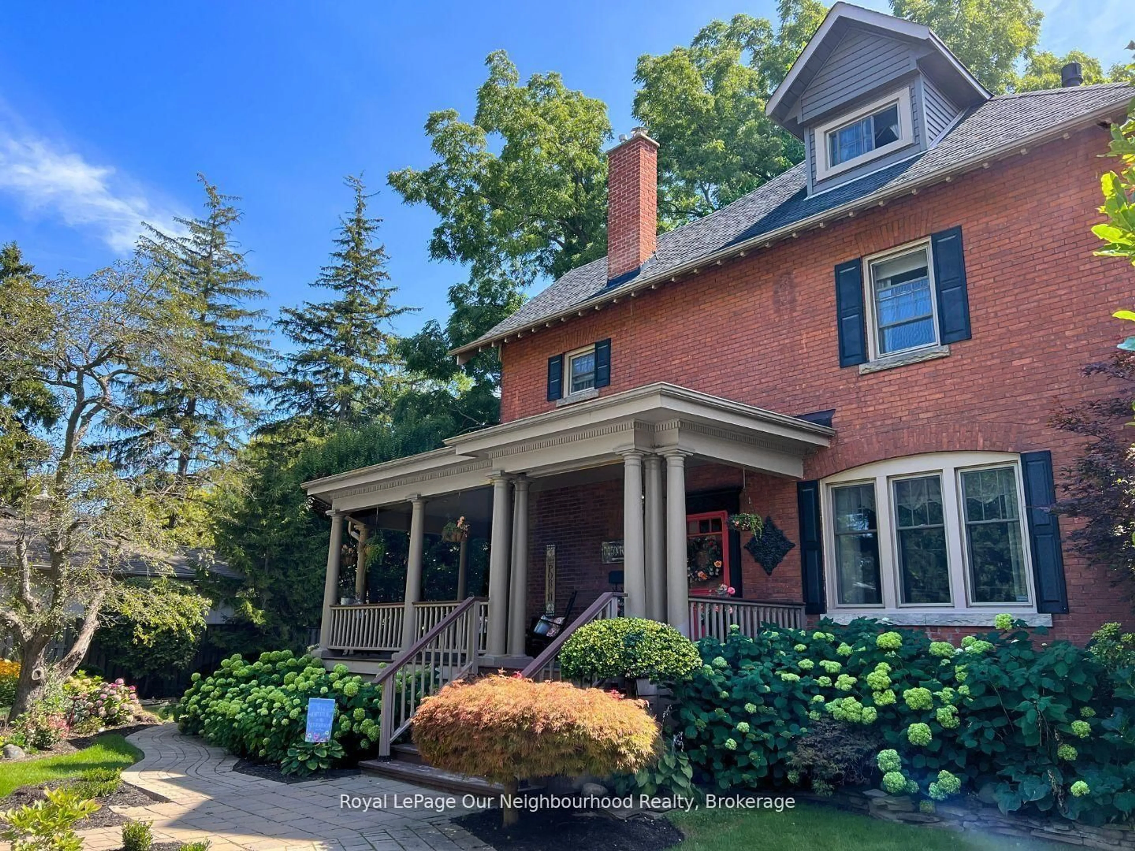 Home with brick exterior material, street for 305 Trent St, Whitby Ontario L1N 1M3