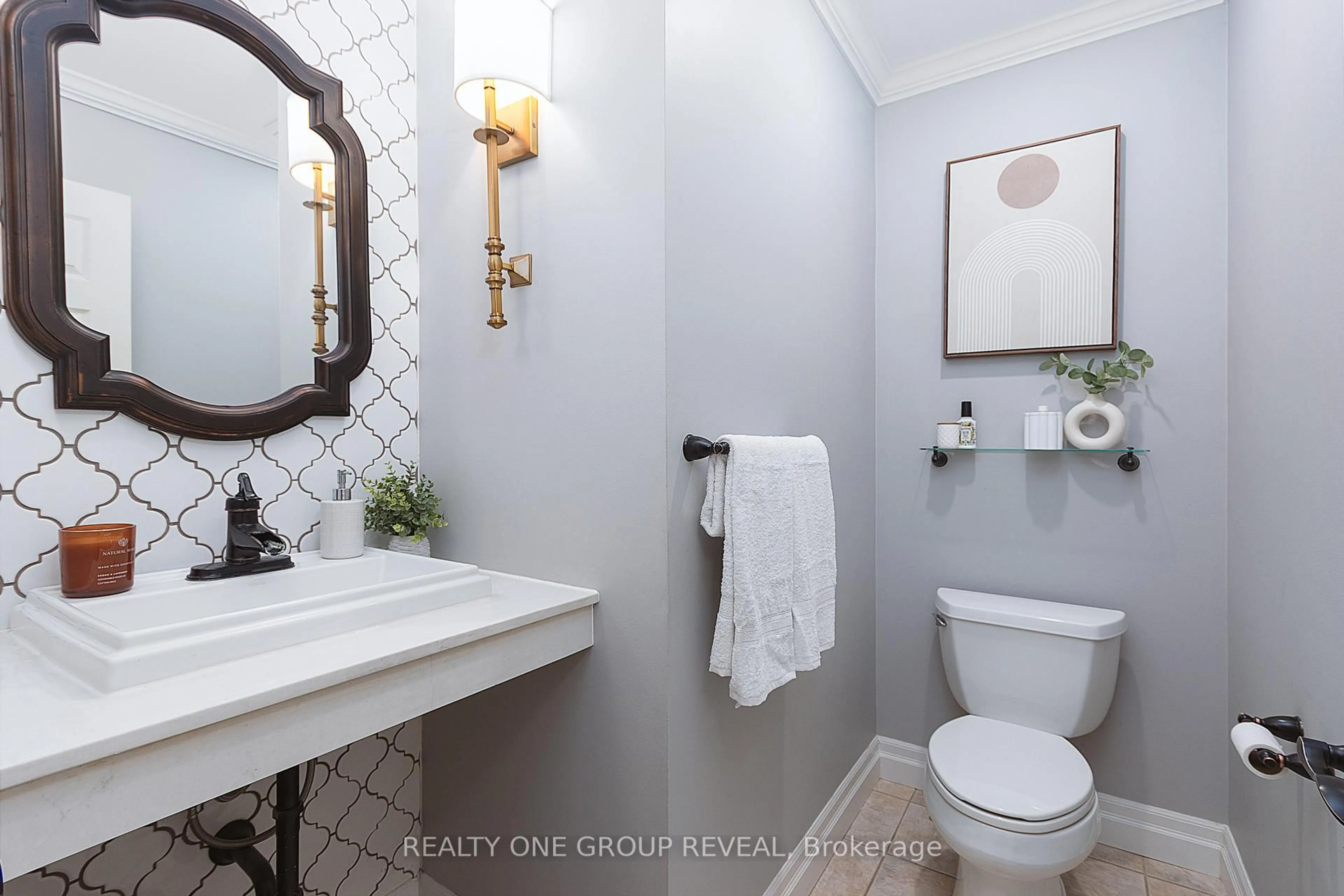 Contemporary bathroom, ceramic/tile floor for 11 Nettle's Crt, Whitby Ontario L1P 1L5