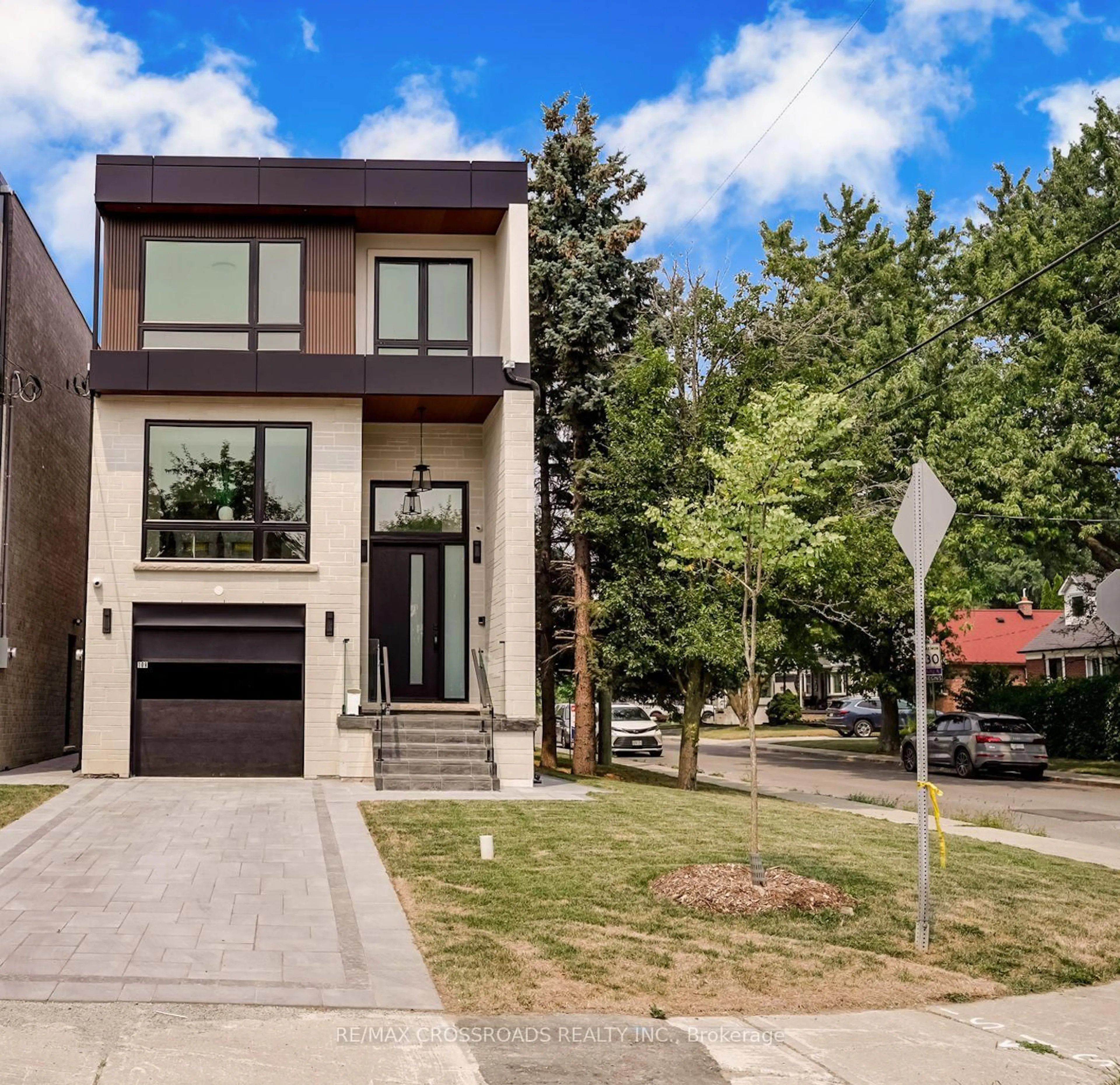 Home with brick exterior material, street for 108 Park St, Toronto Ontario M1N 2P1