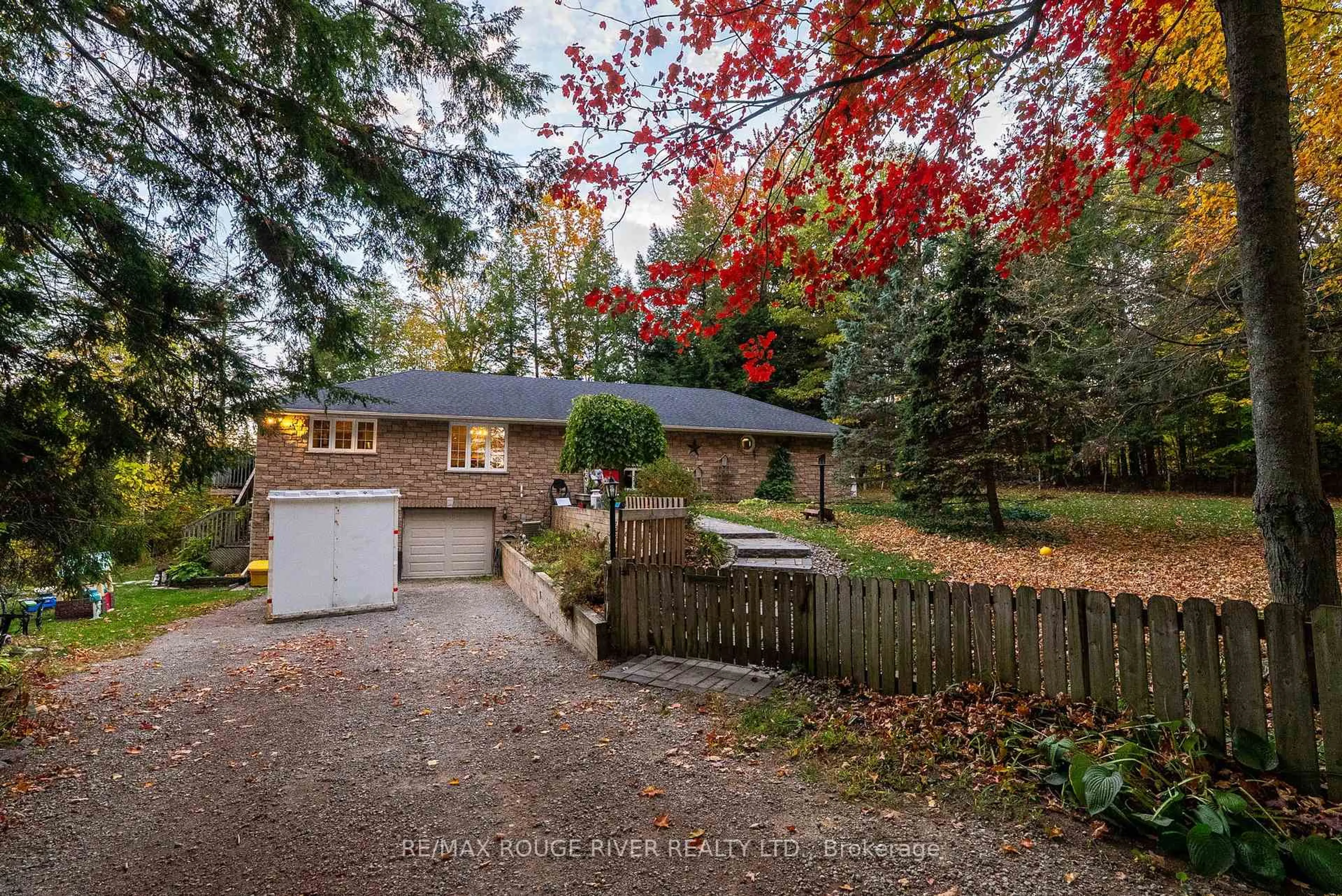 A pic from outside/outdoor area/front of a property/back of a property/a pic from drone, unknown for 4754 Ganaraska Rd, Clarington Ontario L0A 1J0