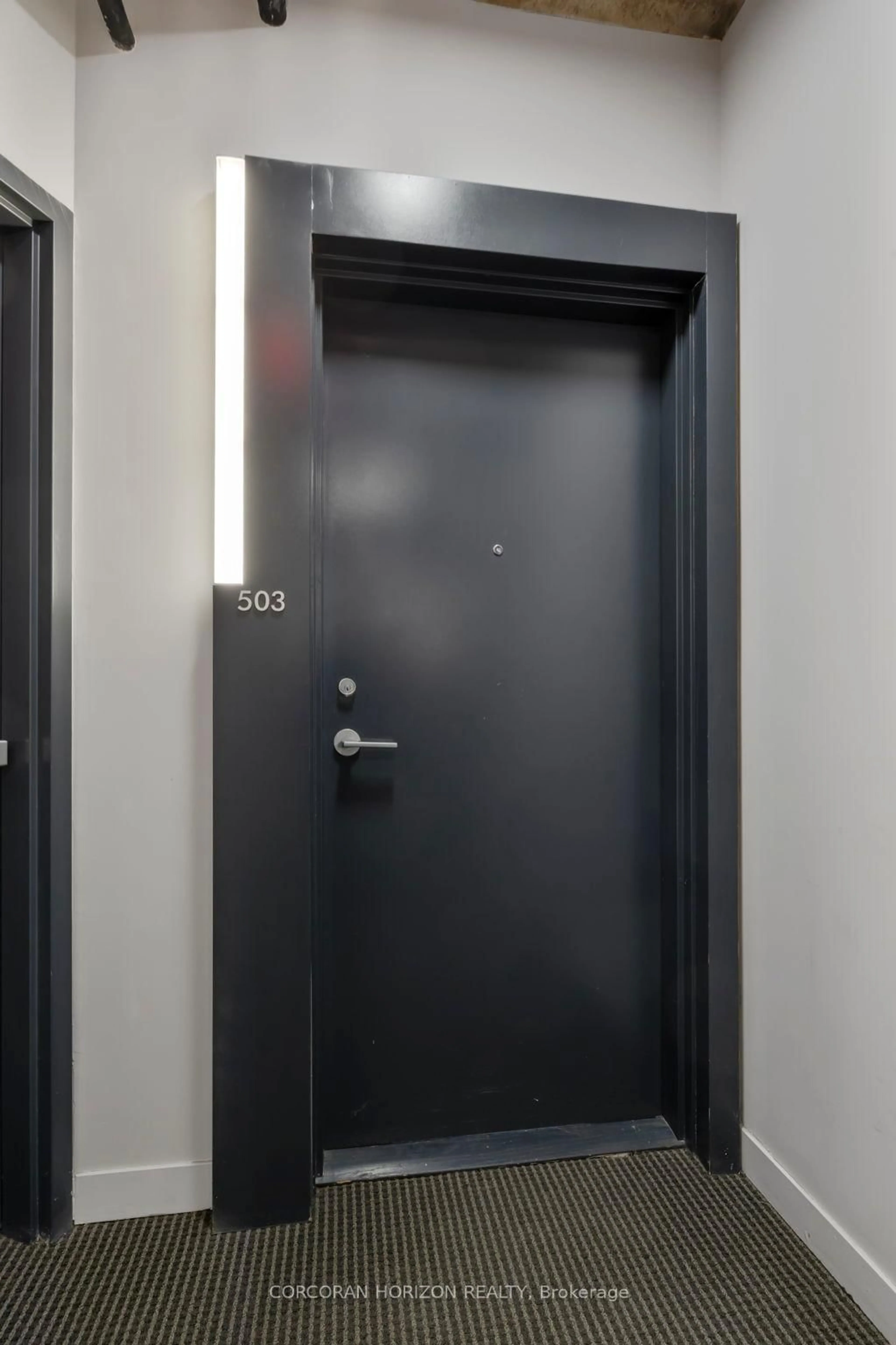 Indoor foyer for 1201 Dundas St #503, Toronto Ontario M4M 1S2