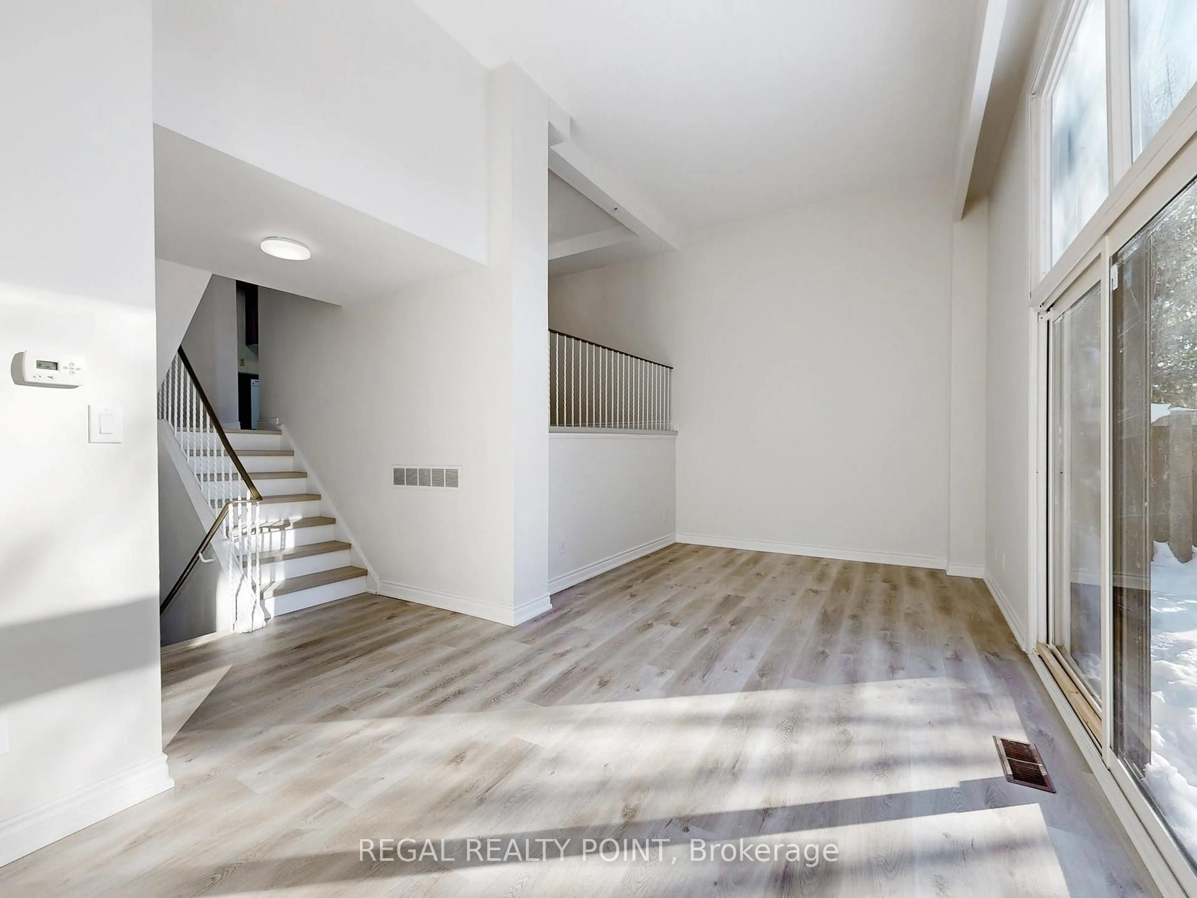 Unknown for 328 Sprucewood Crt, Toronto Ontario M1W 1R1