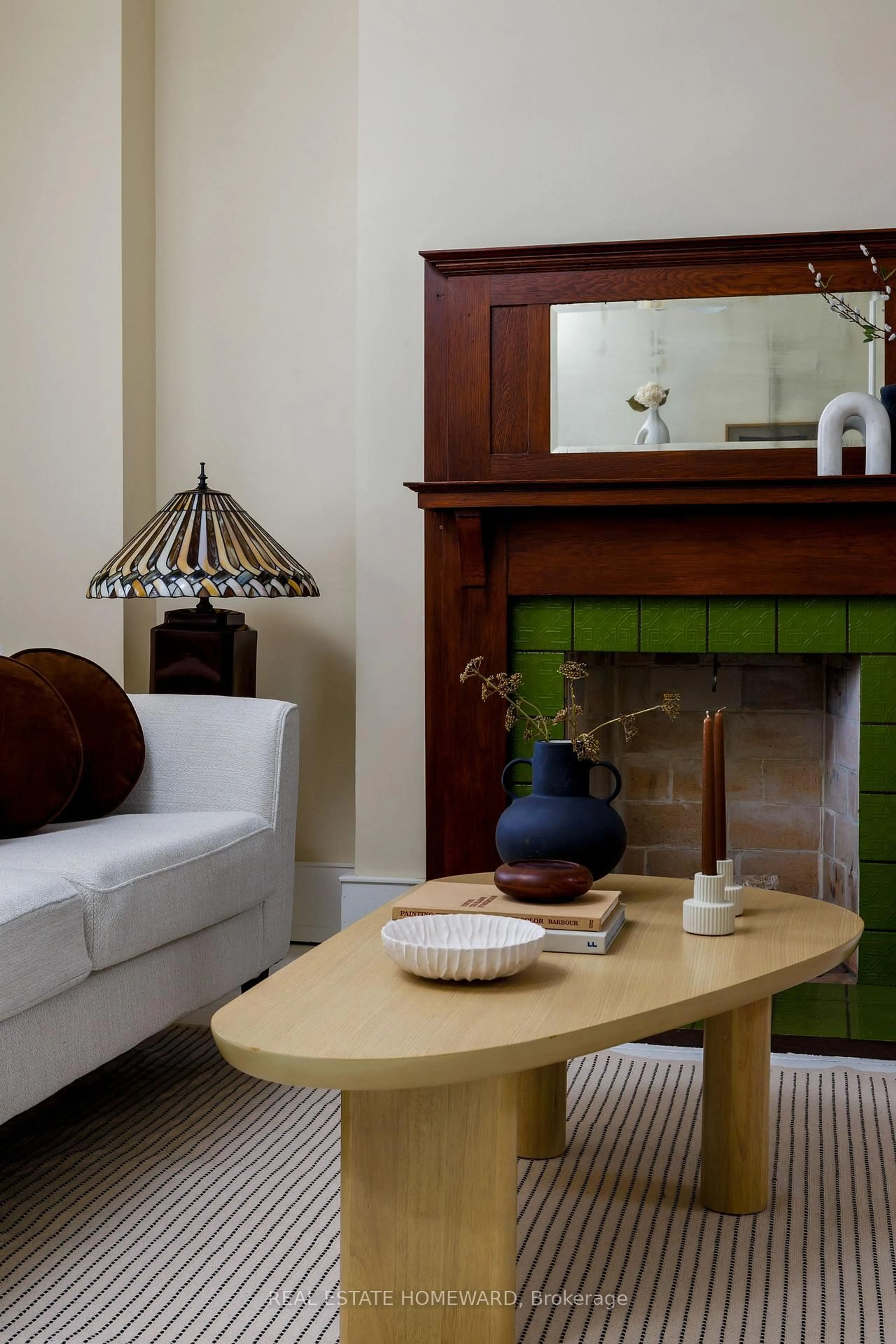 Living room with furniture, unknown for 34 Ashdale Ave, Toronto Ontario M4L 2Y7