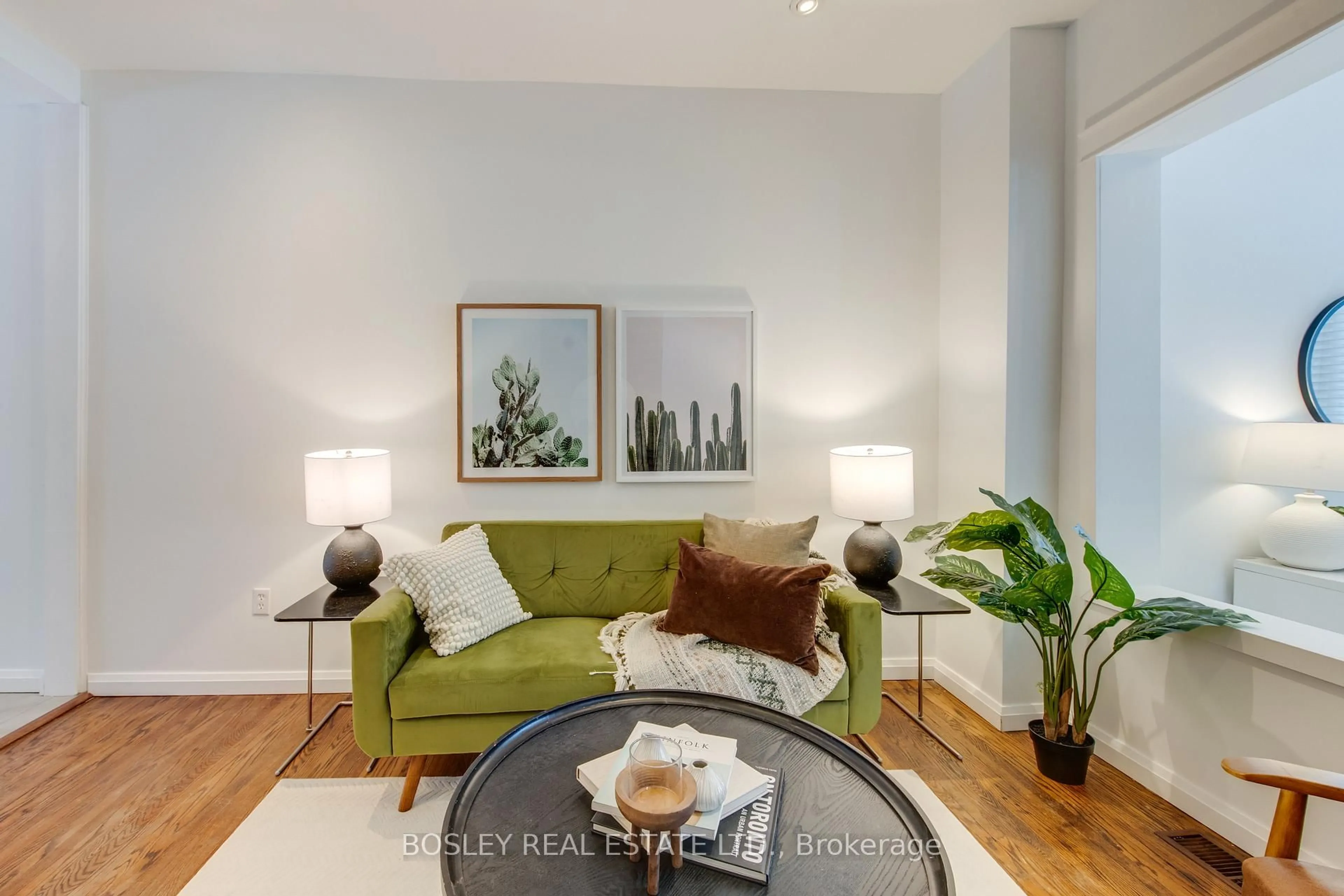 Living room with furniture, unknown for 166 Hiawatha Rd, Toronto Ontario M4L 2X9