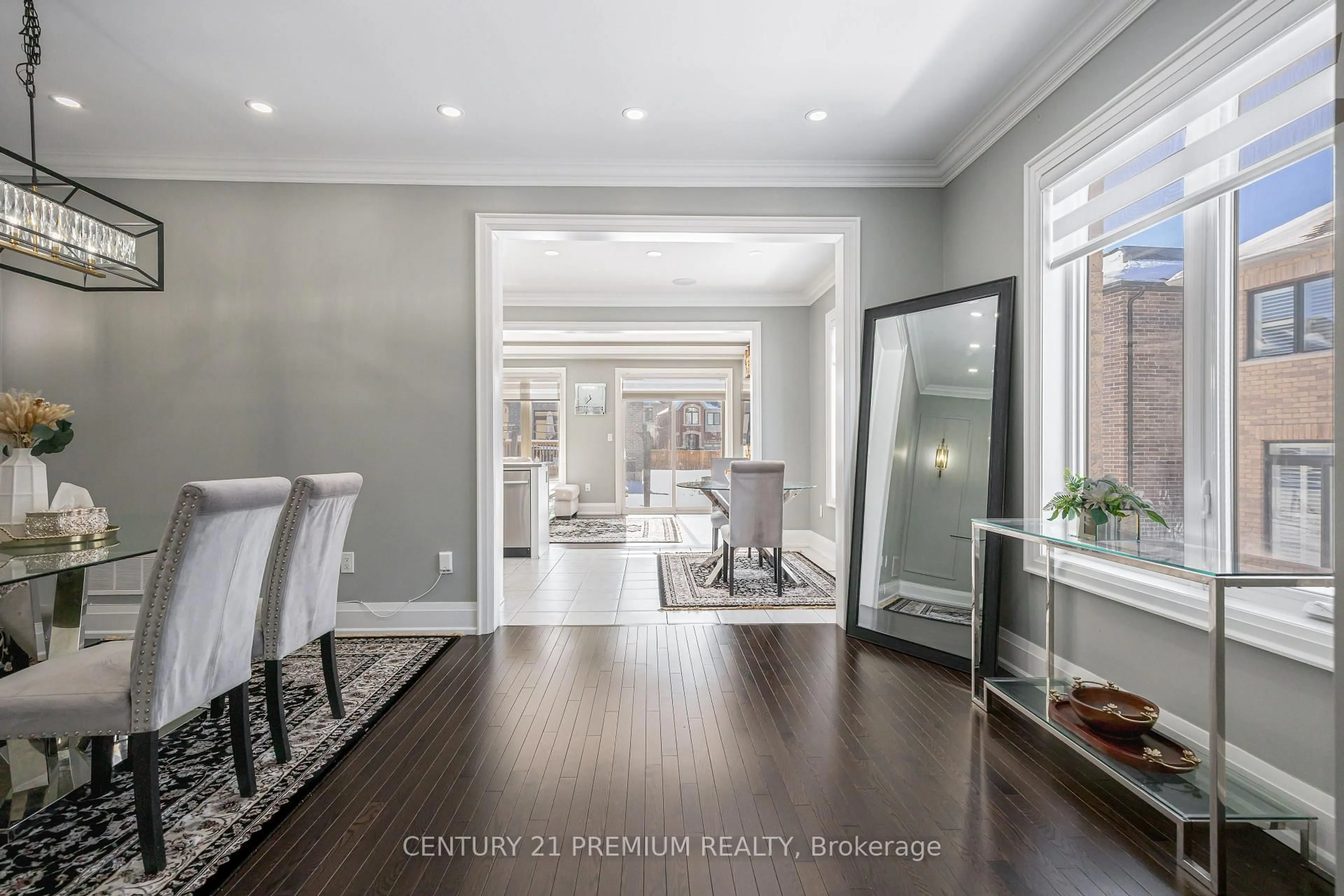 Unknown for 25 Christine Elliott Ave, Whitby Ontario L1P 0B8