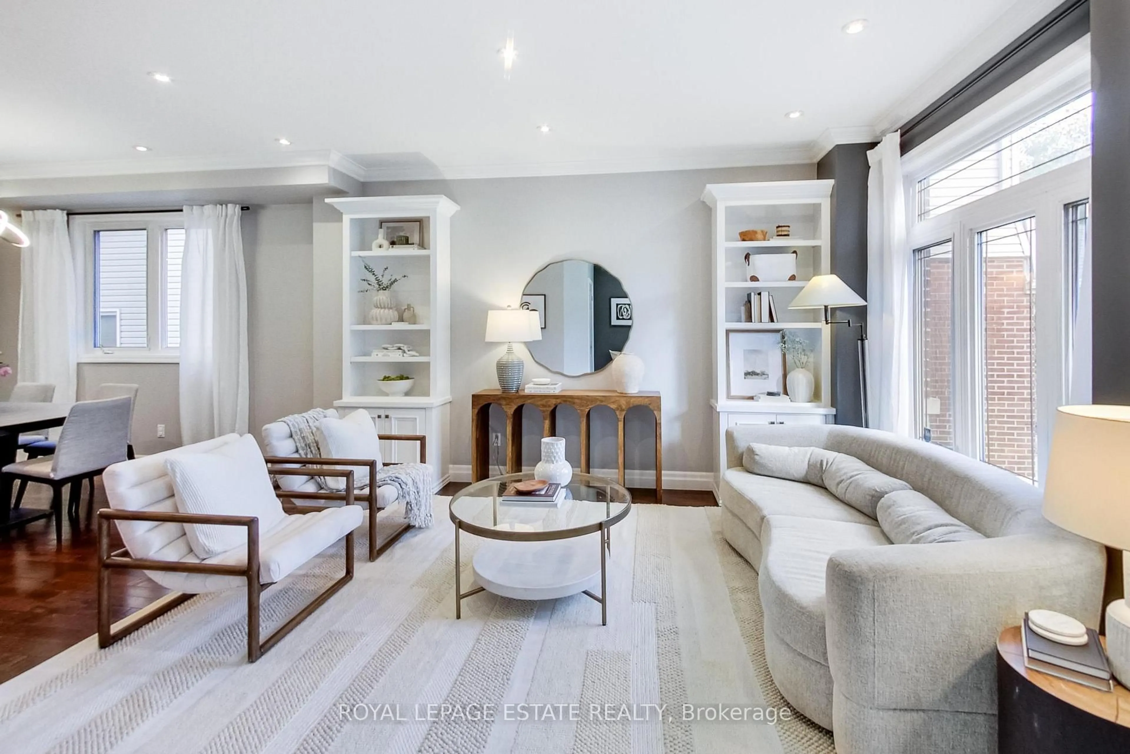 Living room with furniture, unknown for 20 Westbrook Ave, Toronto Ontario M4C 2G2