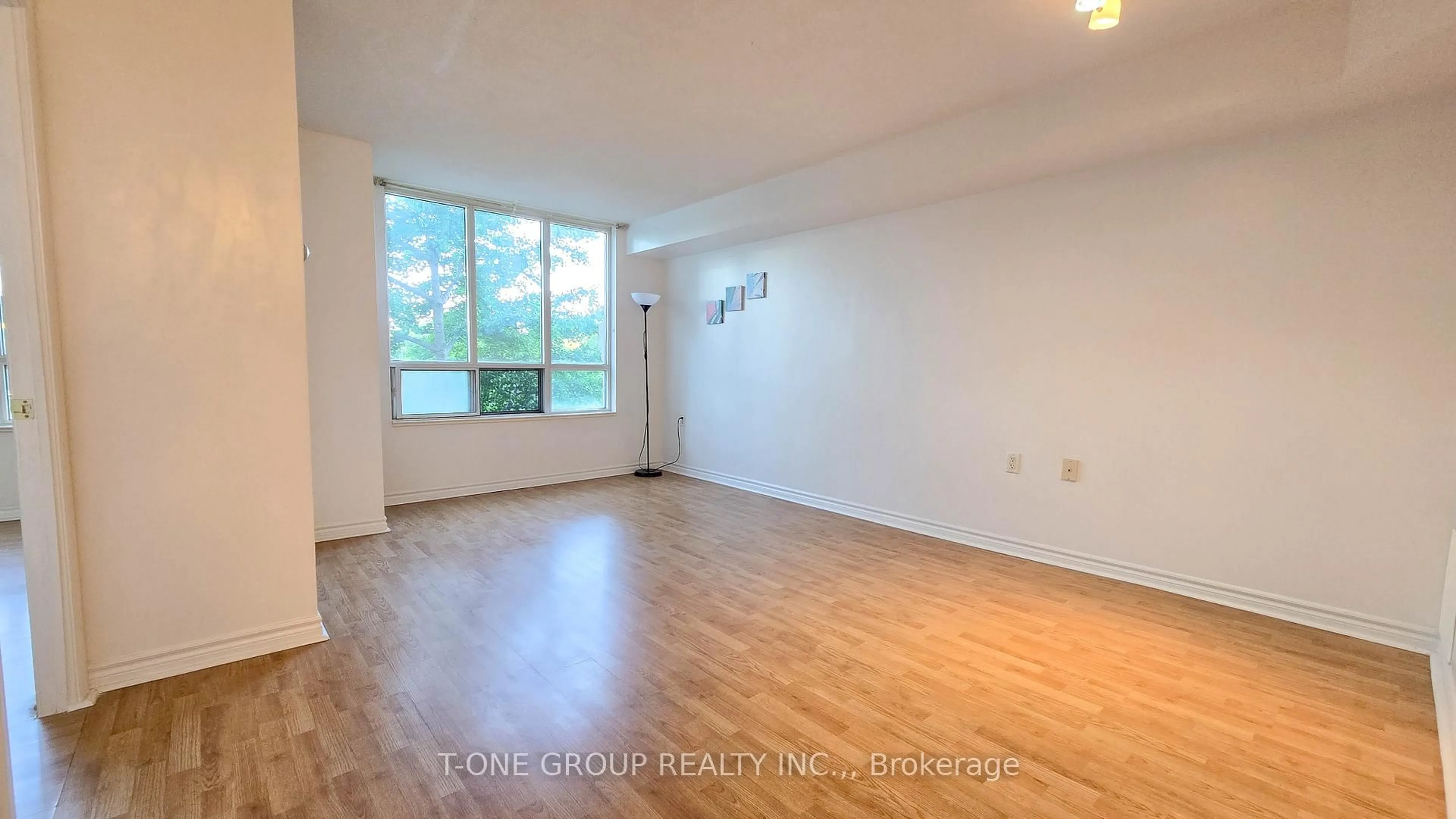 A pic of a room for 2627 Mccowan Rd #315, Toronto Ontario M1S 5T1