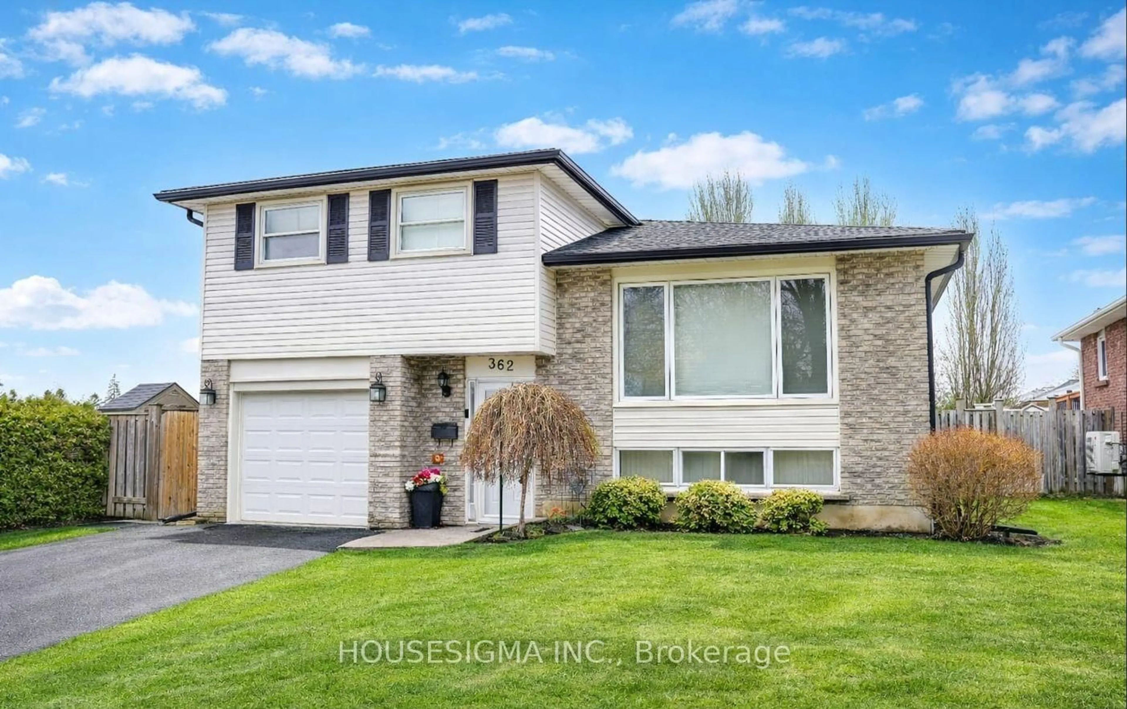 Home with brick exterior material, street for 362 Newgate Ave, Oshawa Ontario L1G 2X7