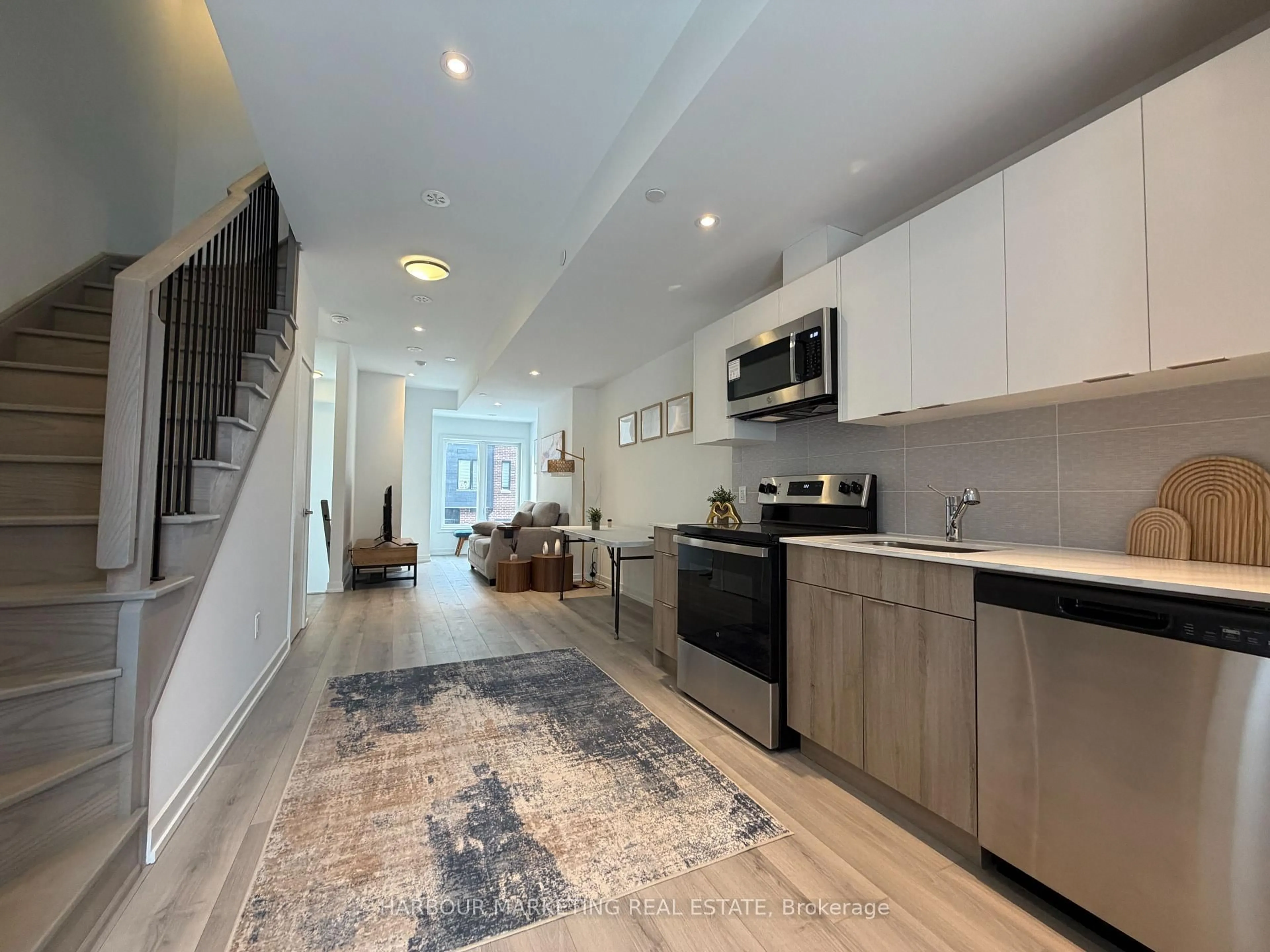 Open concept kitchen, unknown for 23 Calamint Lane, Toronto Ontario M1W 2H1