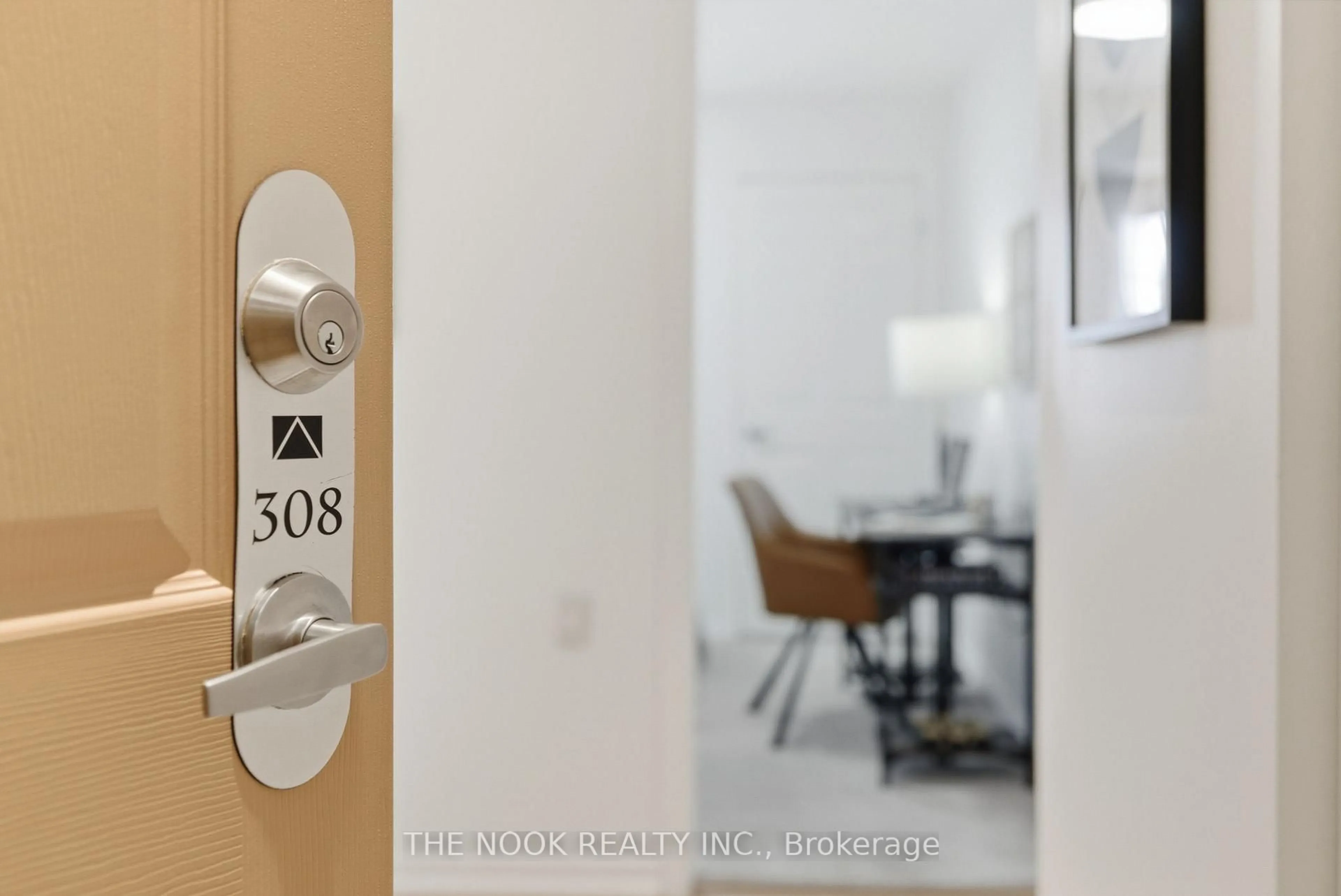 Indoor entryway for 61 Clarington Blvd #308, Clarington Ontario L1C 0H6