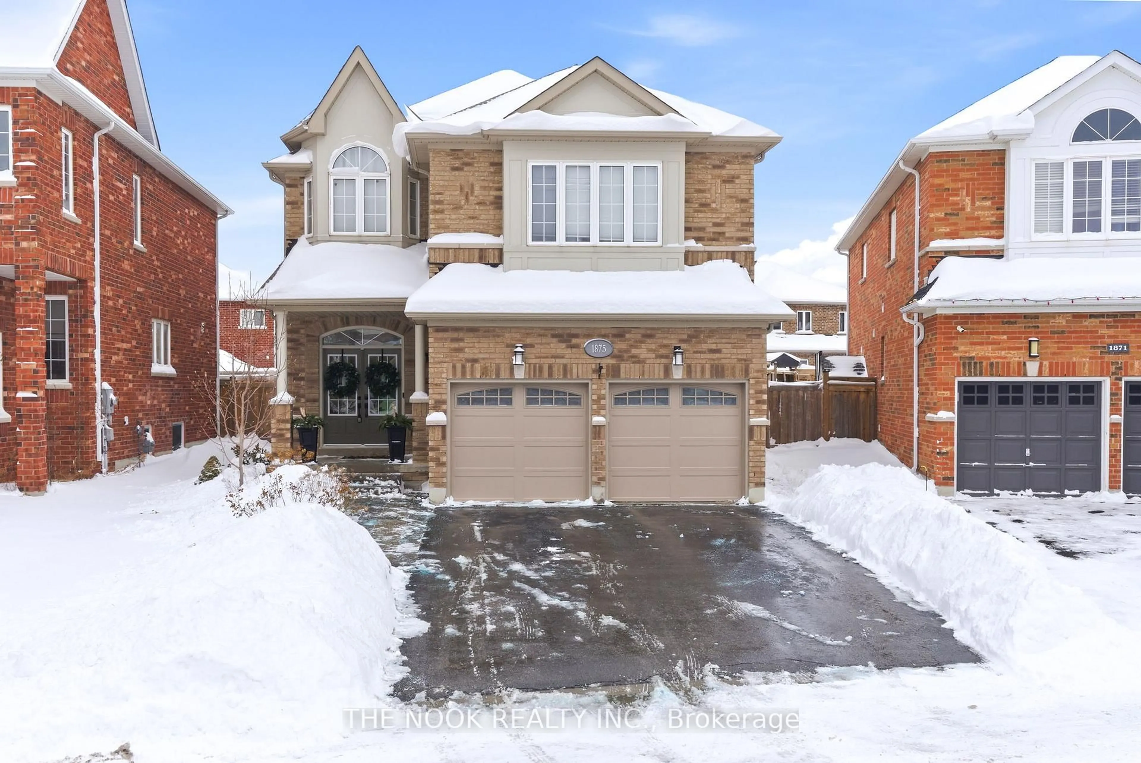 Home with brick exterior material, street for 1875 Riverton Crt, Oshawa Ontario L1K 0P2