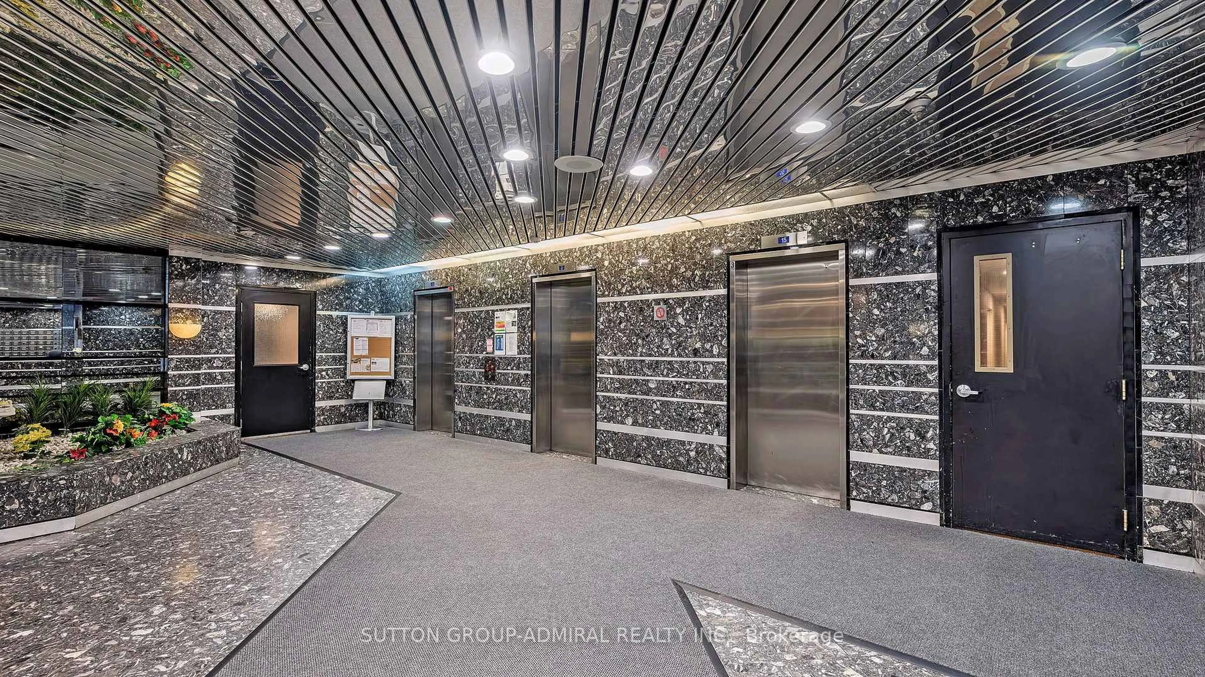 Lobby for 4727 Sheppard Ave #611, Toronto Ontario M1S 5B3