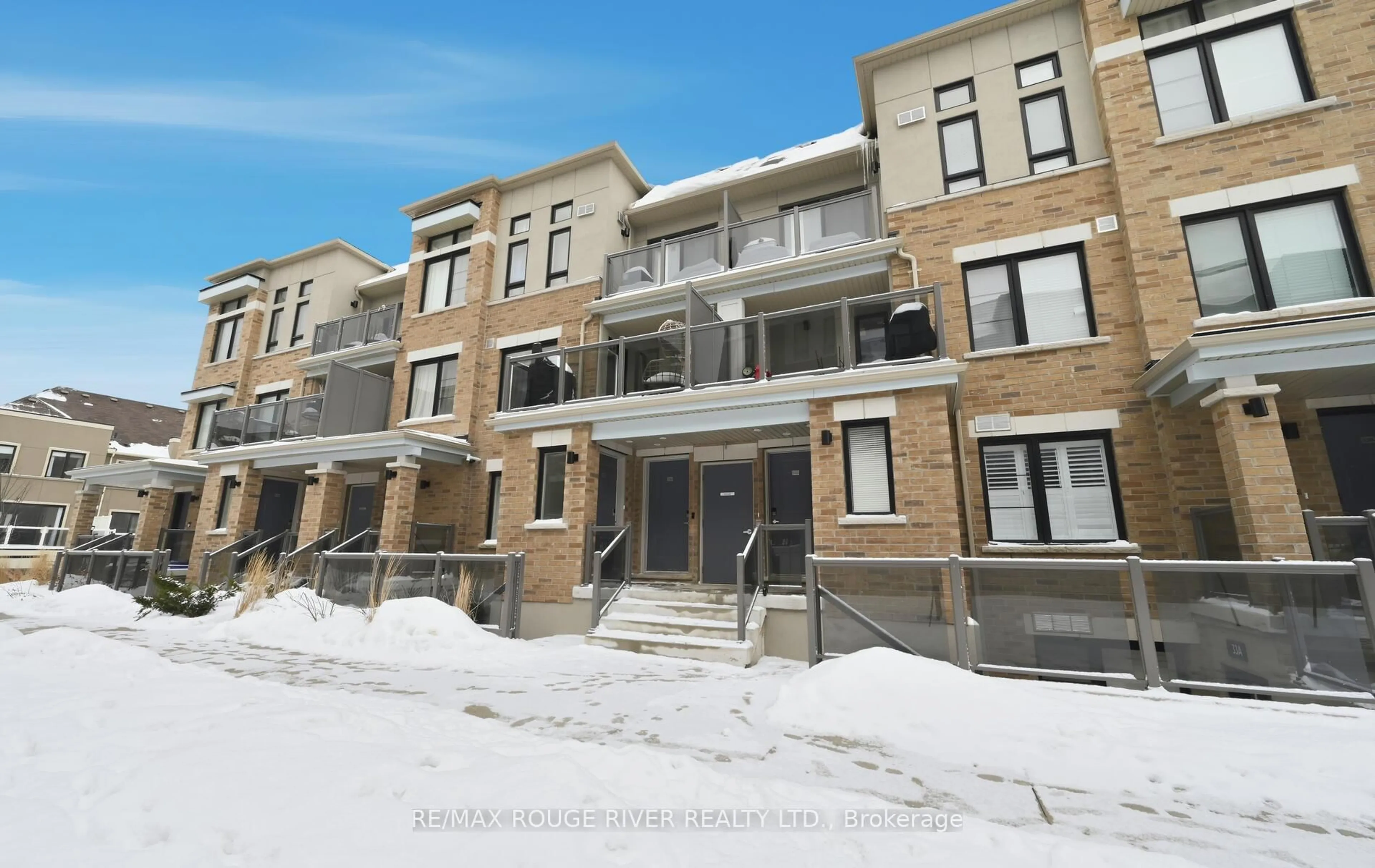 Unknown for 33D Lookout Dr, Clarington Ontario L1C 7G1