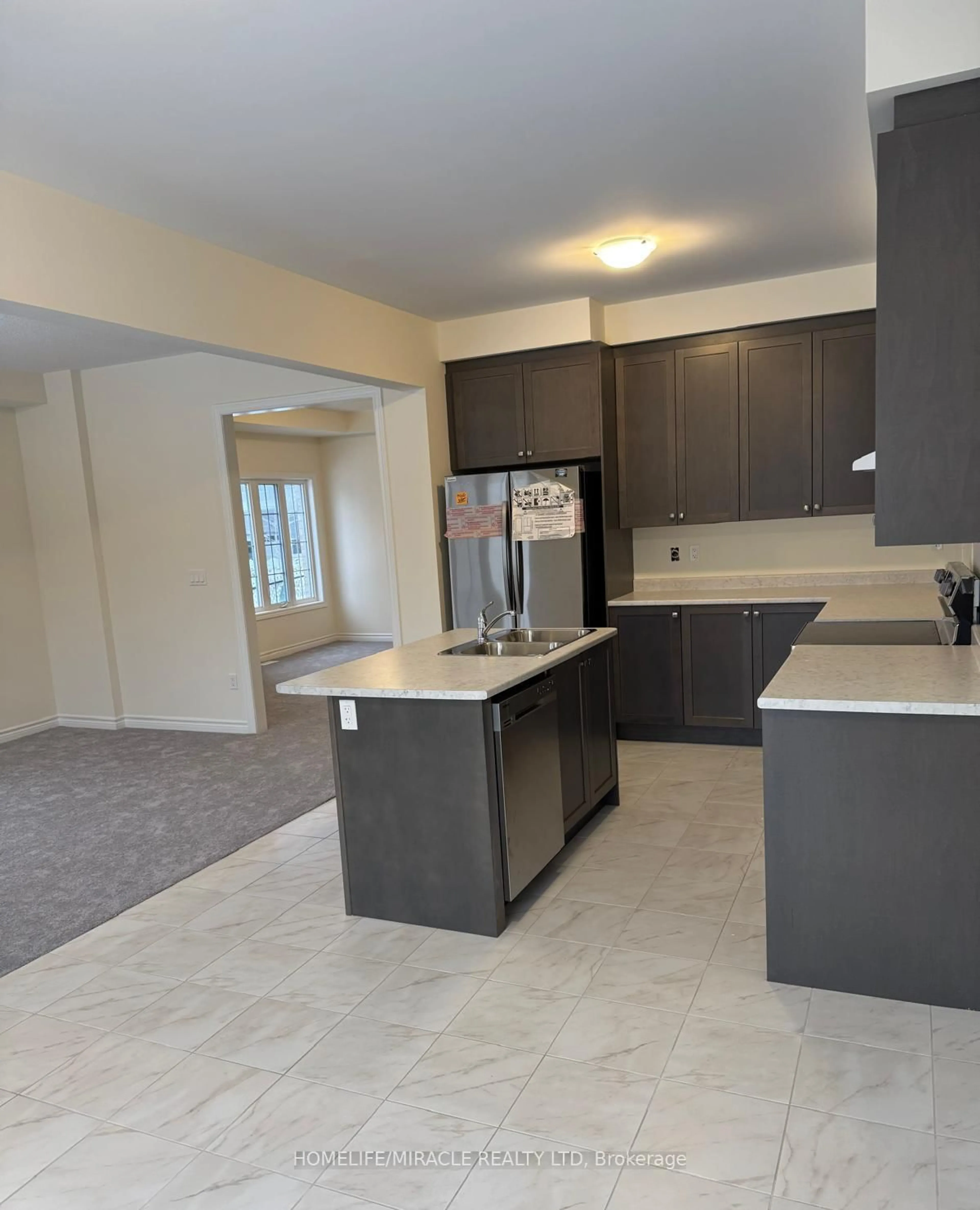 Open concept kitchen, ceramic/tile floor for 57 North Garden Blvd, Scugog Ontario L0L 0L0