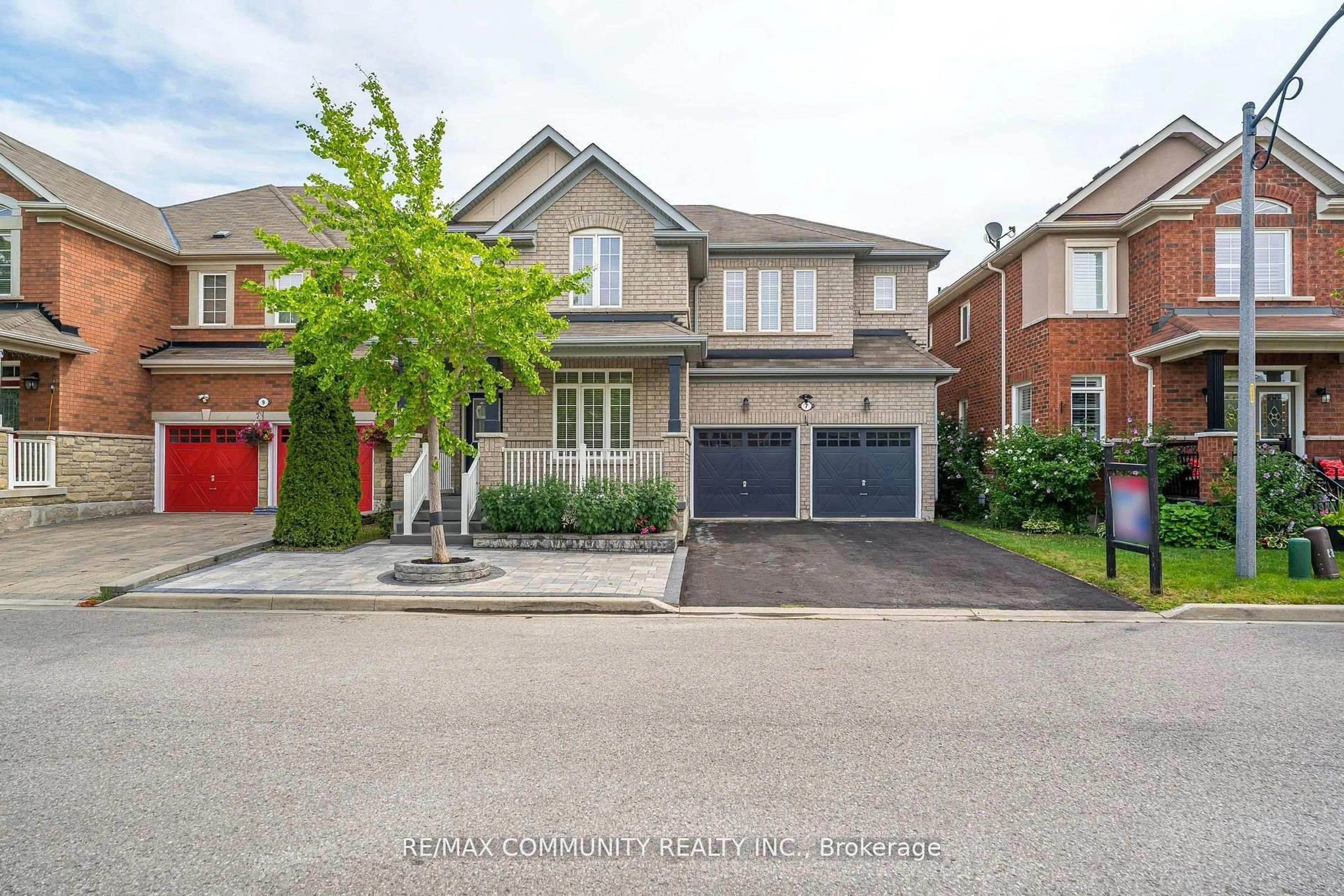 Home with brick exterior material, street for 7 Cragg Cres, Ajax Ontario L1T 0E4