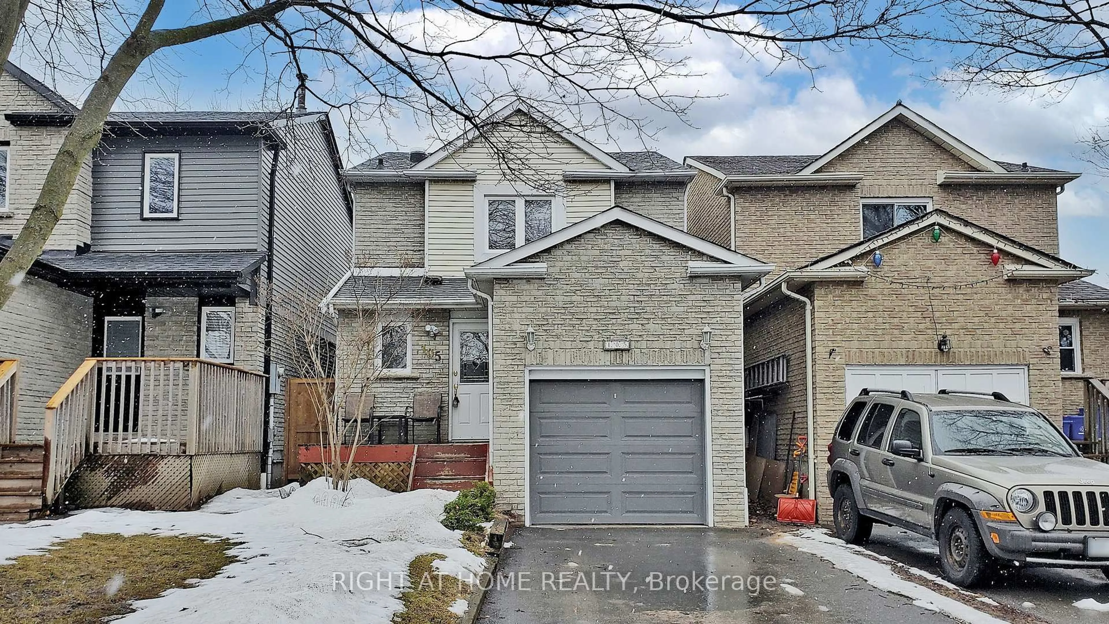 Unknown for 105 Greenfield Cres, Whitby Ontario L1N 7G2