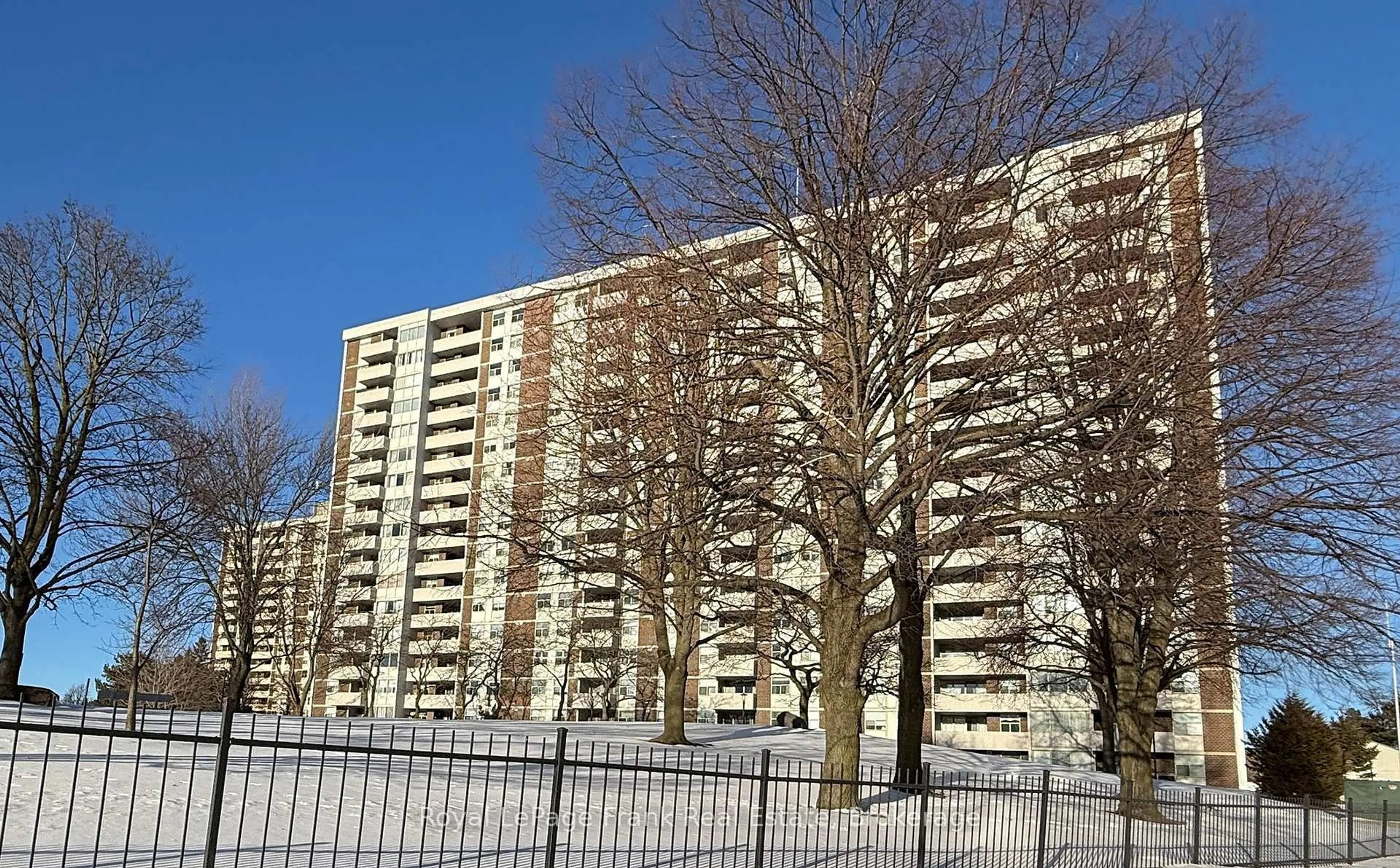 Unknown for 44 Falby Crt #909, Ajax Ontario L1S 3L1