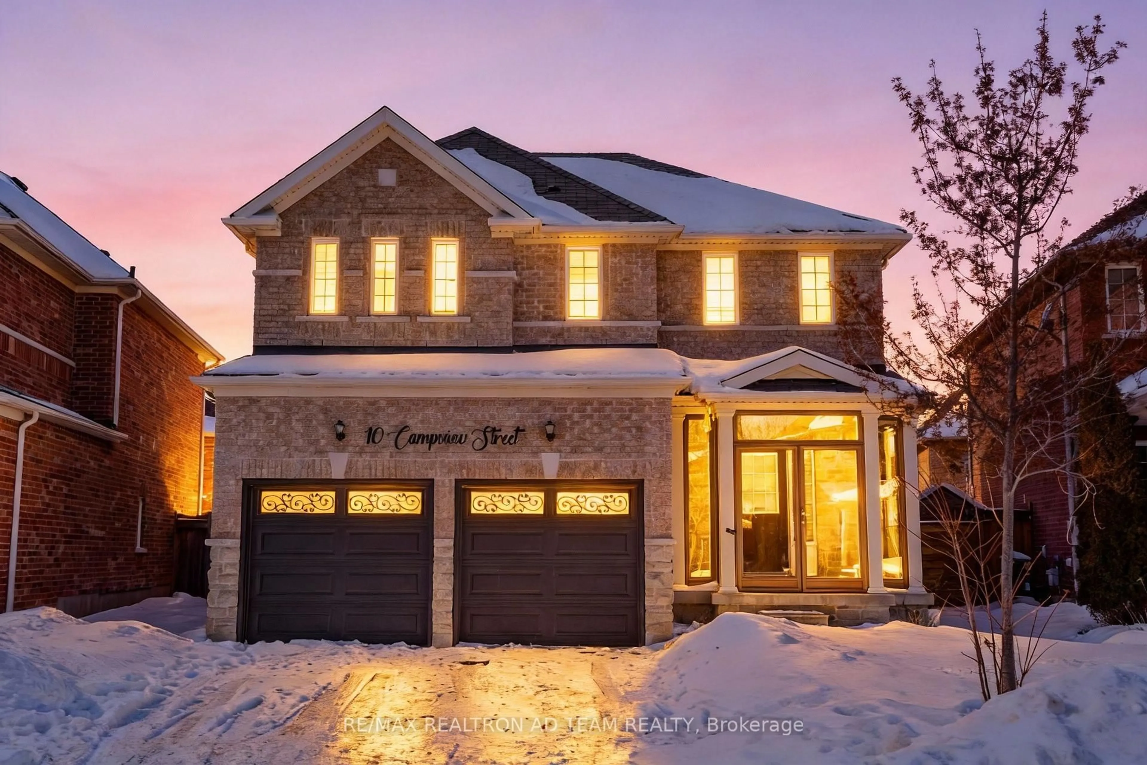 Home with brick exterior material, street for 10 Campview St, Whitby Ontario L1R 0K5