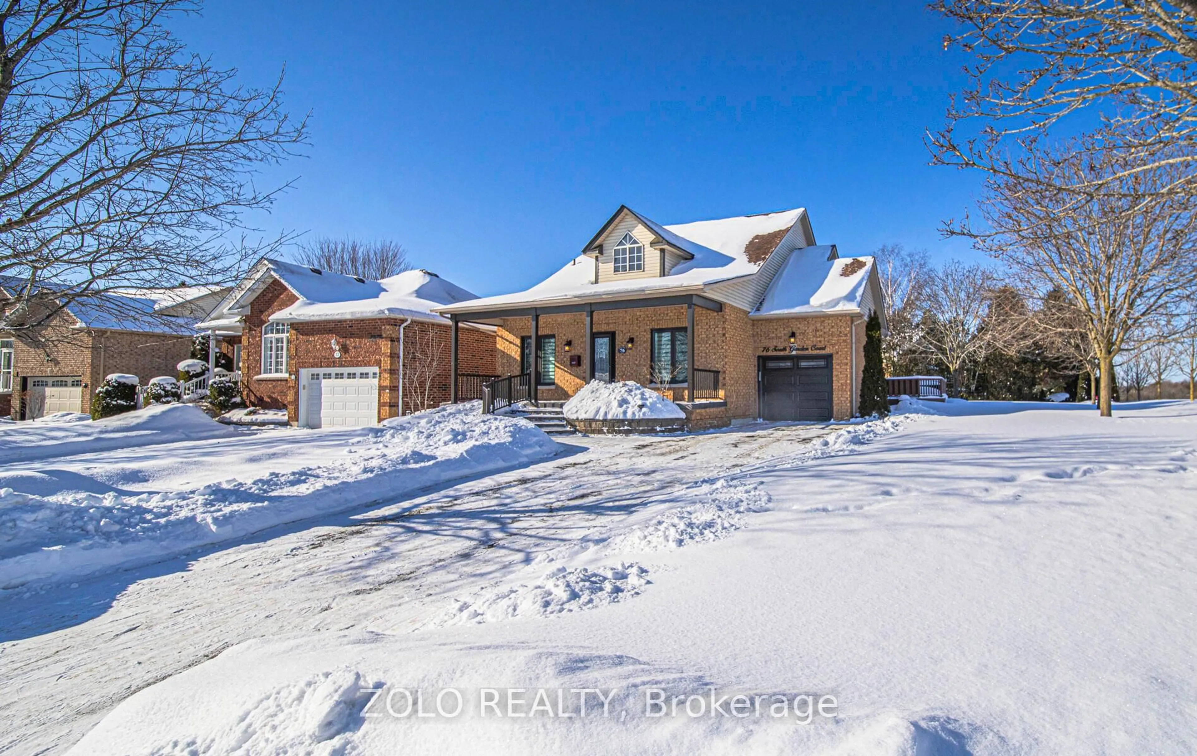 A pic from outside/outdoor area/front of a property/back of a property/a pic from drone, street for 76 South Garden Crt, Scugog Ontario L9L 1S1