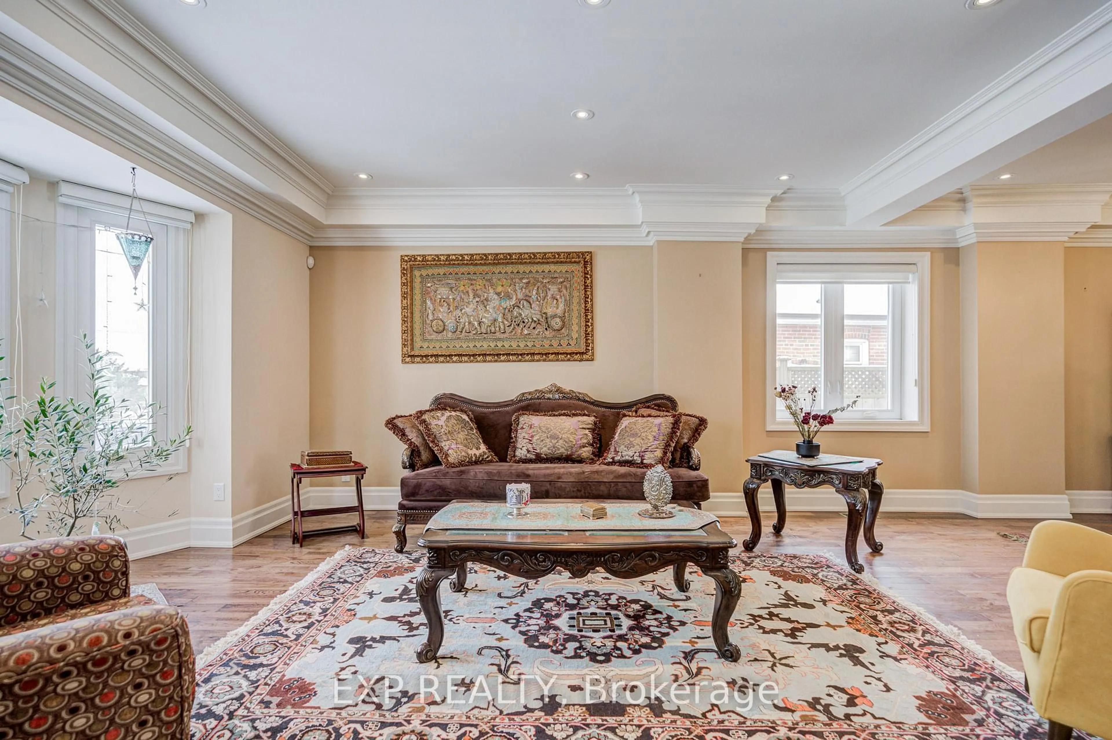 Living room with furniture, unknown for 11 Bellvare Cres, Toronto Ontario M1R 2M8