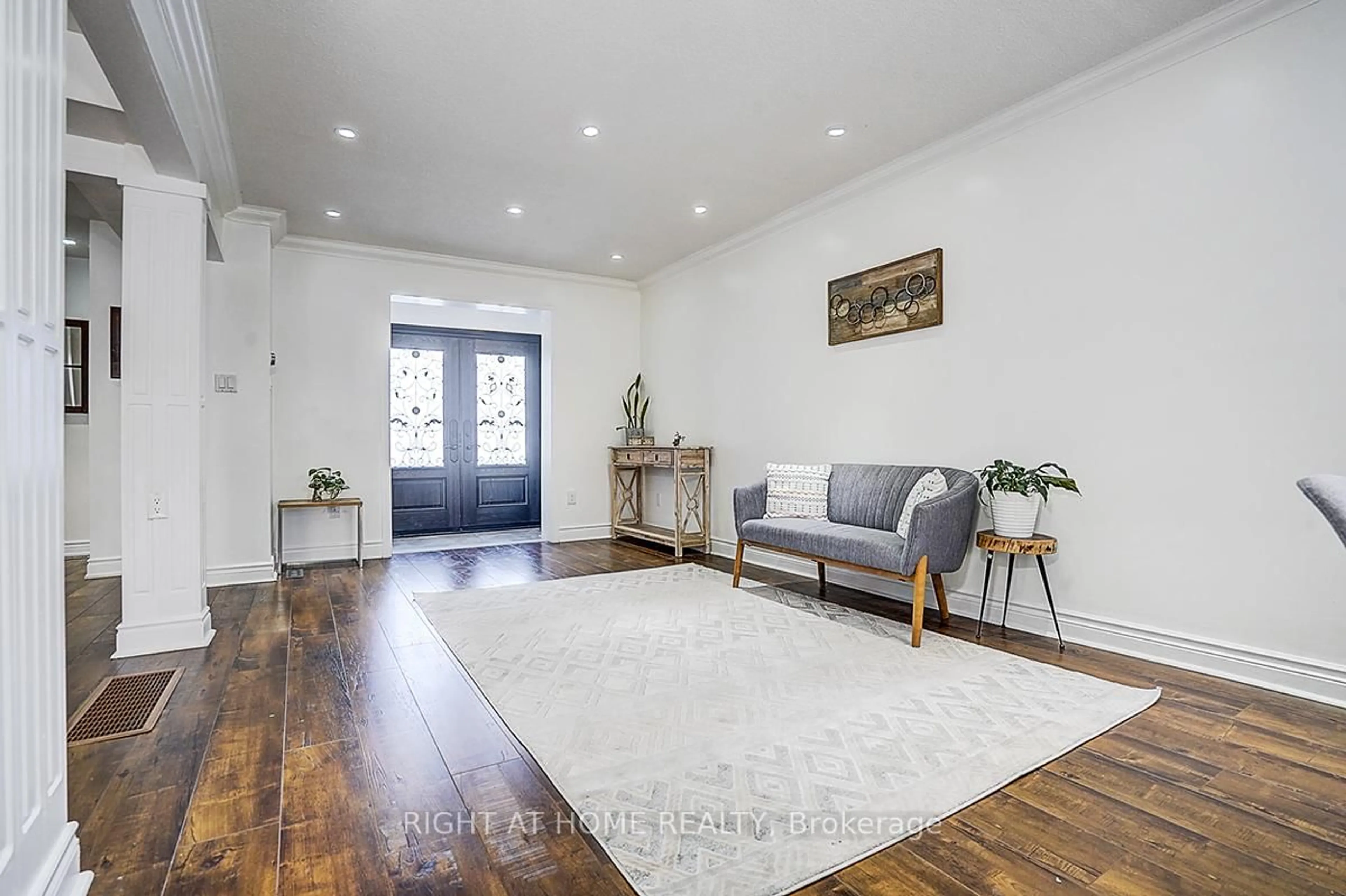 Unknown for 36 Miles Dr, Ajax Ontario L1Z 1C6