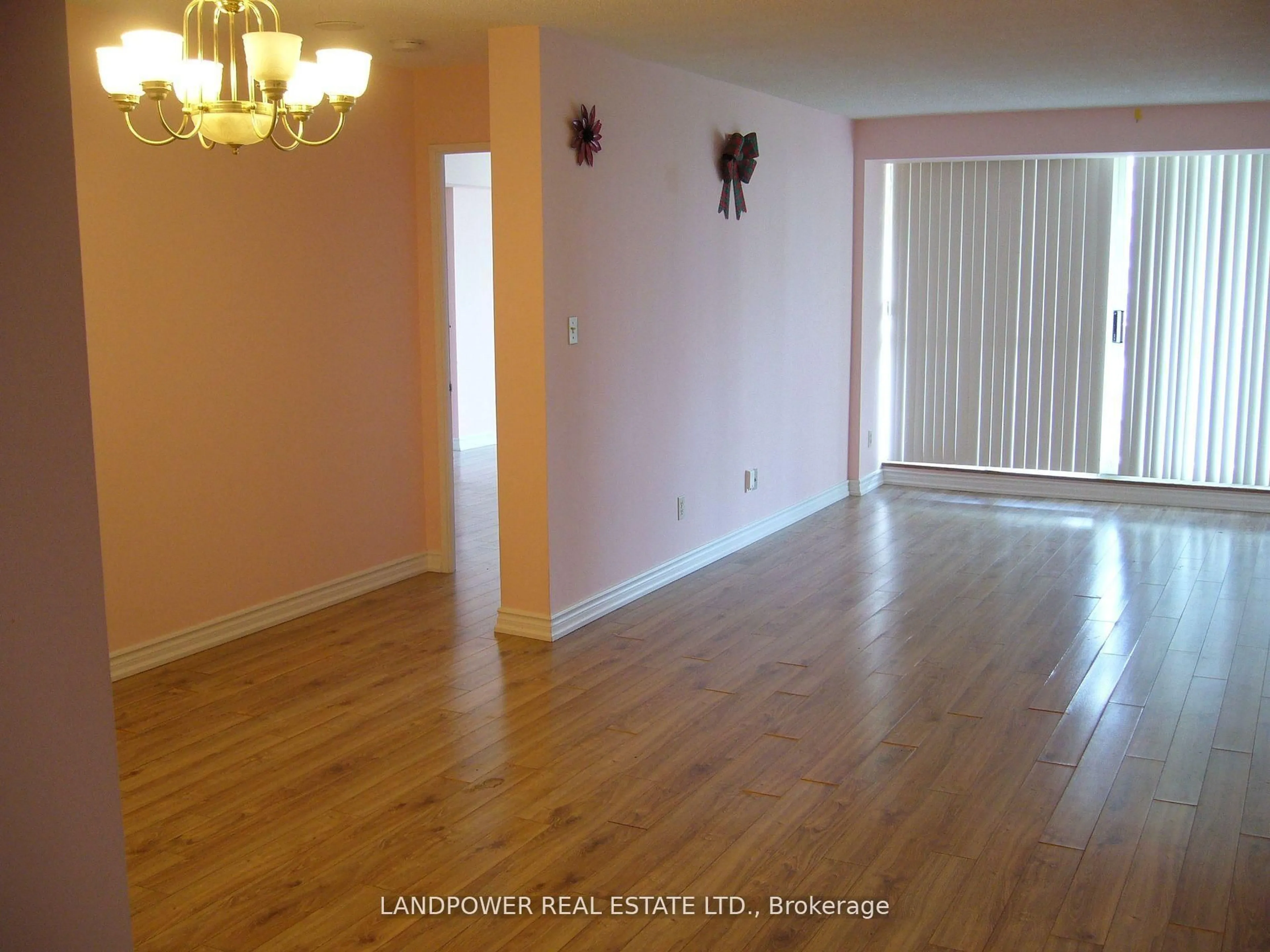 A pic of a room for 225 Bamburgh Circ #801, Toronto Ontario M1W 3X9