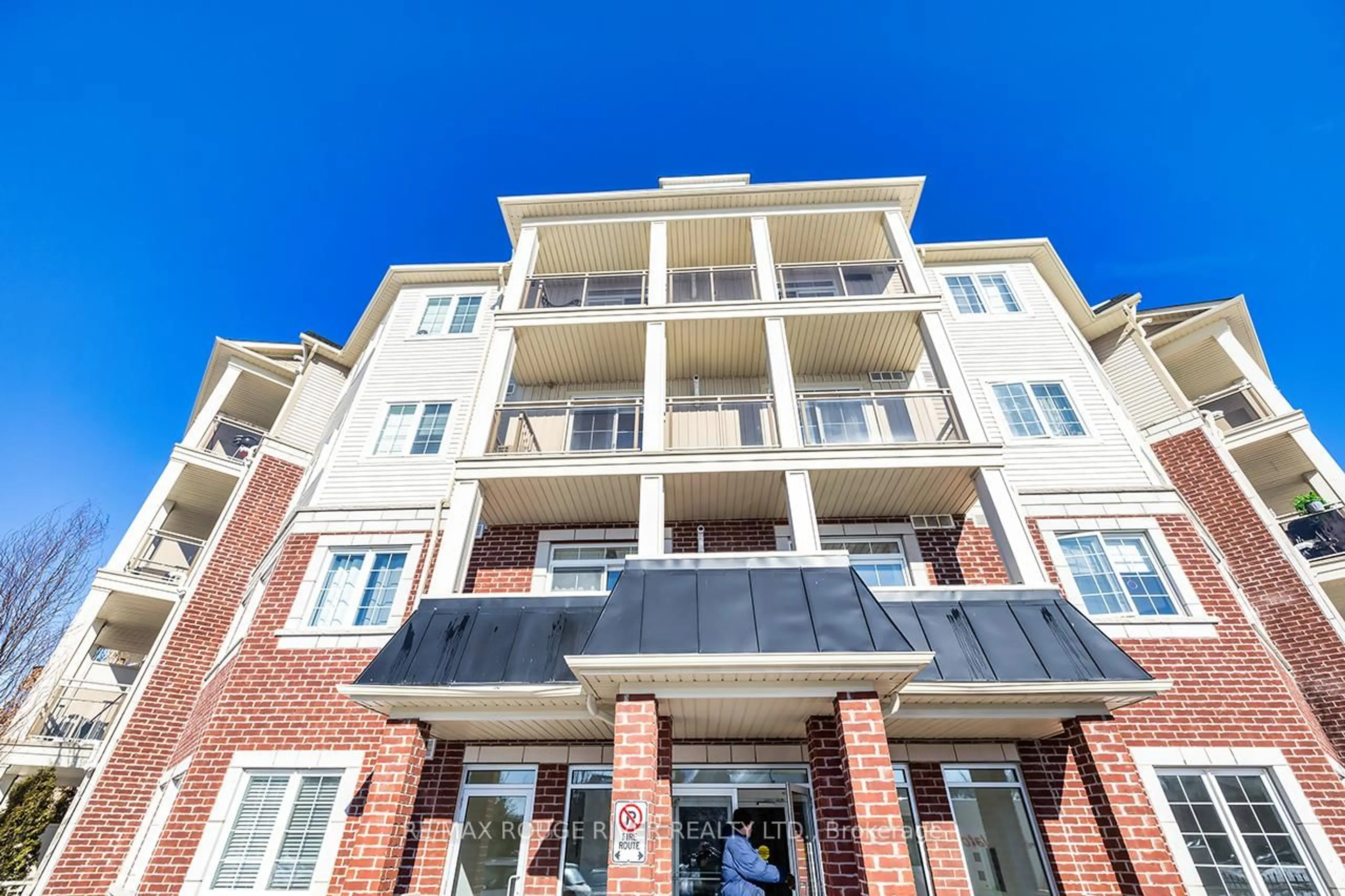 Unknown for 84 Aspen Springs Dr #322, Clarington Ontario L1C 0V3