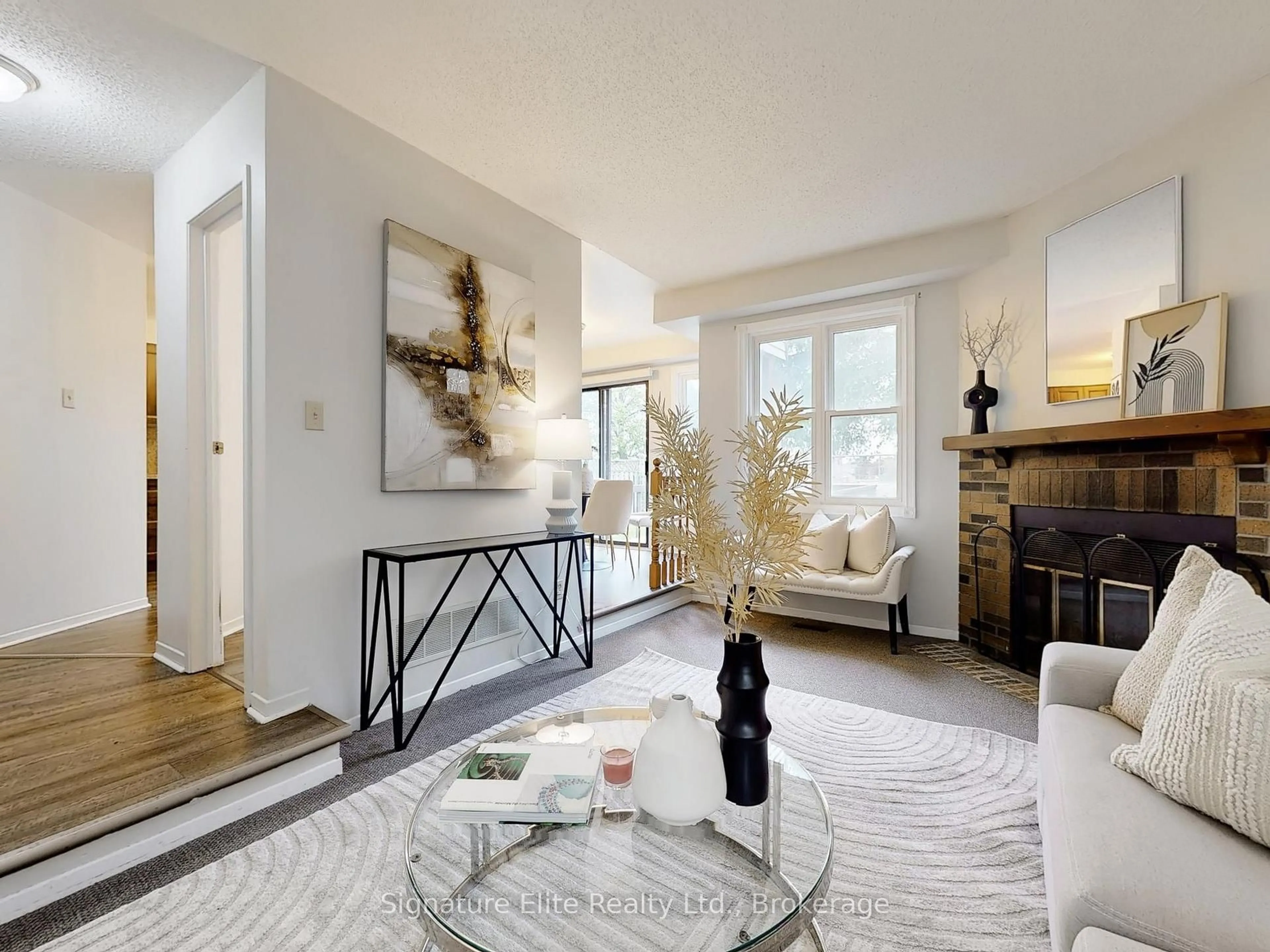 Living room with furniture, unknown for 28 Reed Dr, Ajax Ontario L1S 5S1