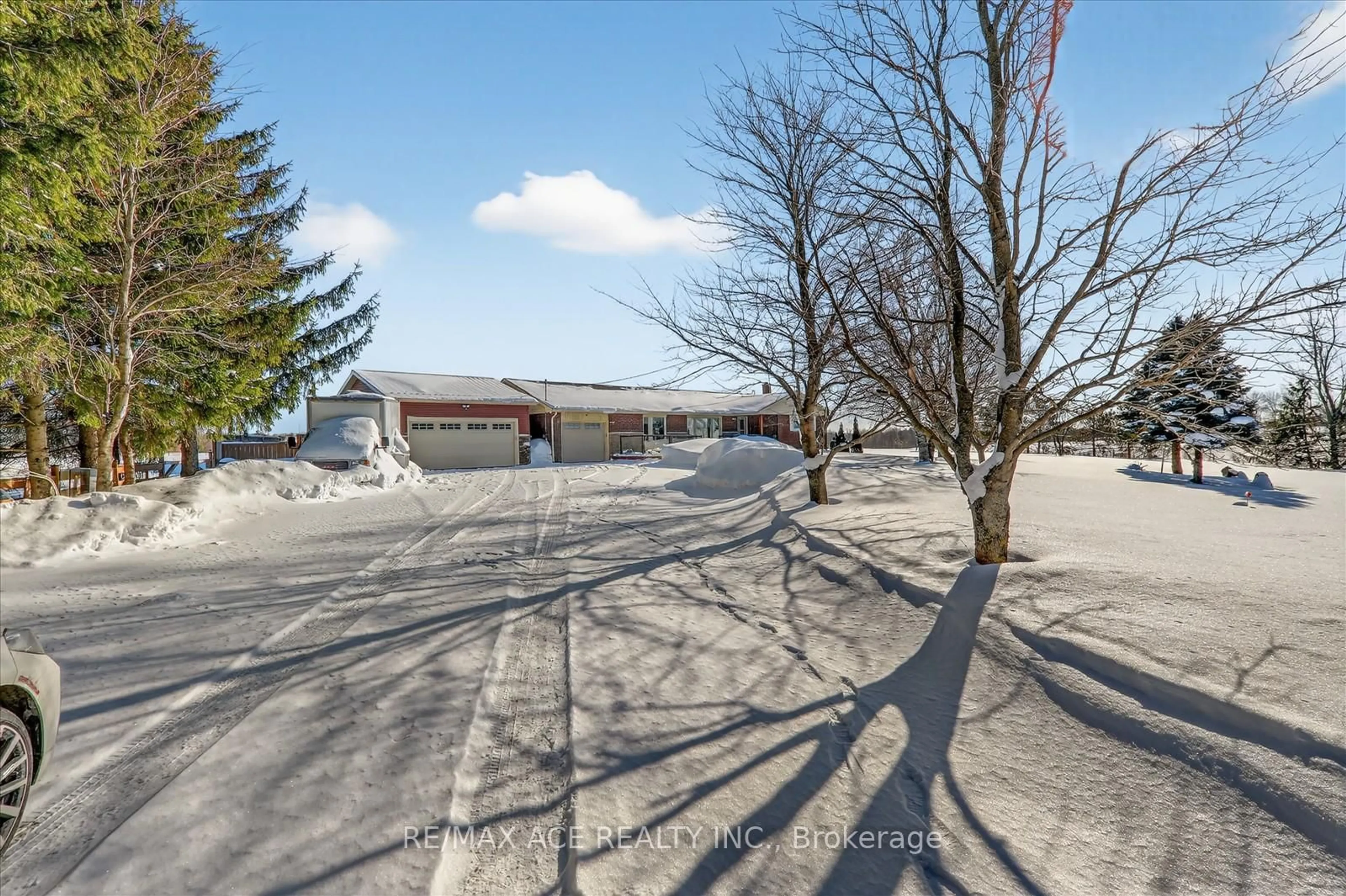 A pic from outside/outdoor area/front of a property/back of a property/a pic from drone, street for 3135 Concession 10 Rd, Clarington Ontario L1C 3K6