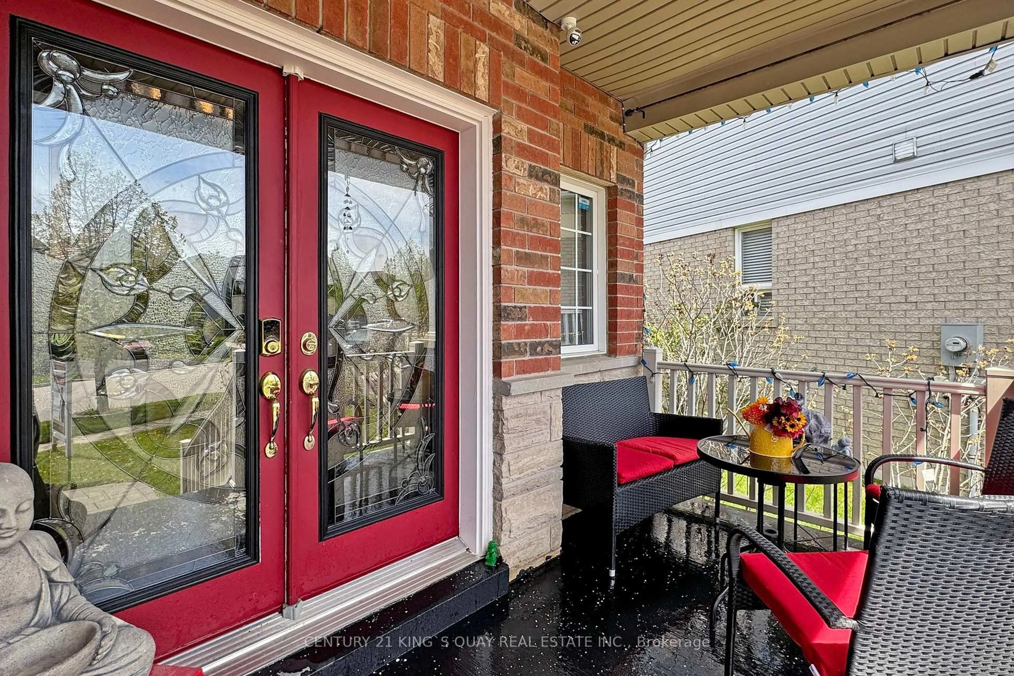 Patio, street for 1418 Livesey Dr, Oshawa Ontario L1K 0G9