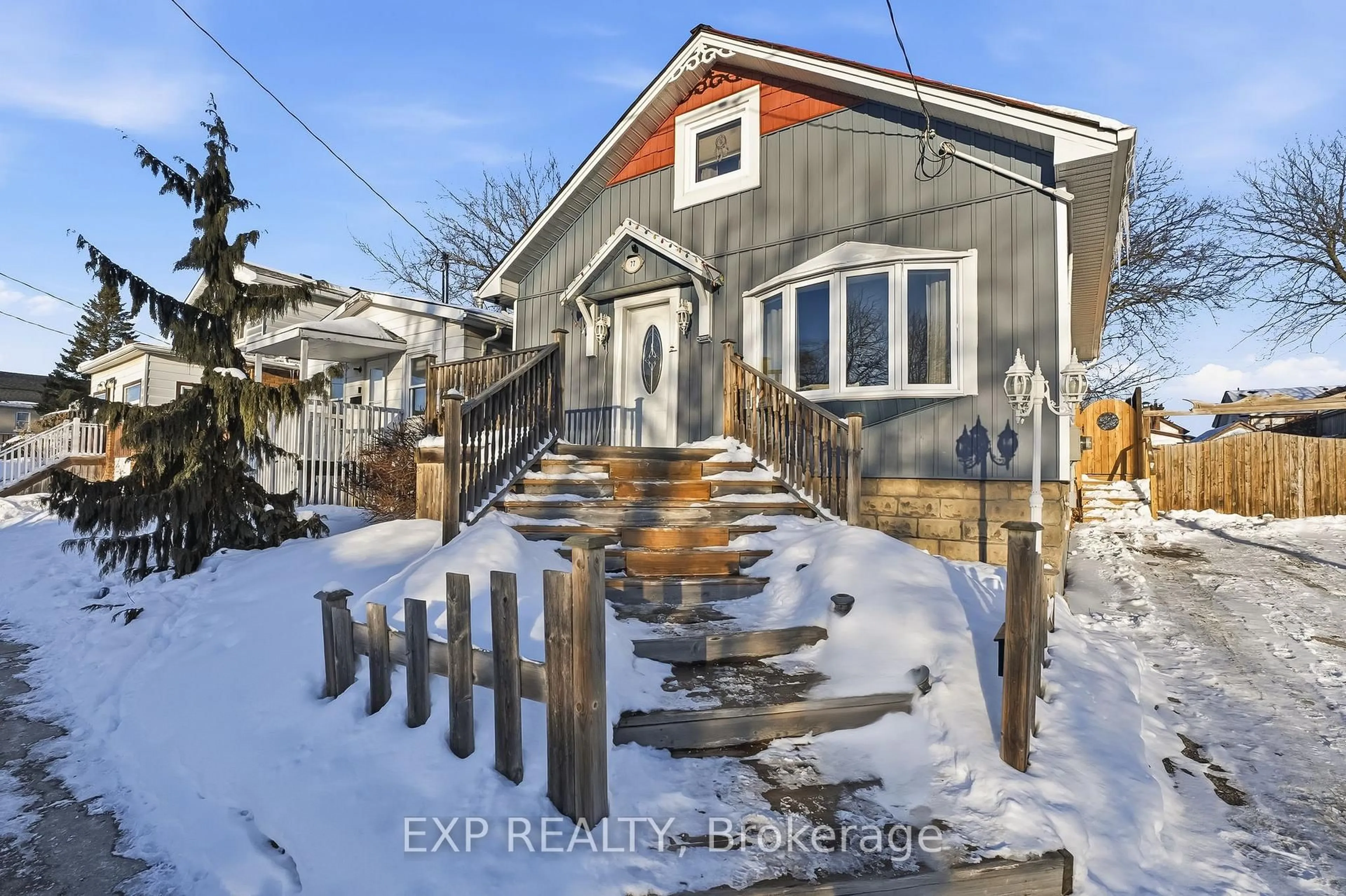 Unknown for 77 Westmount St, Oshawa Ontario L1J 4X2